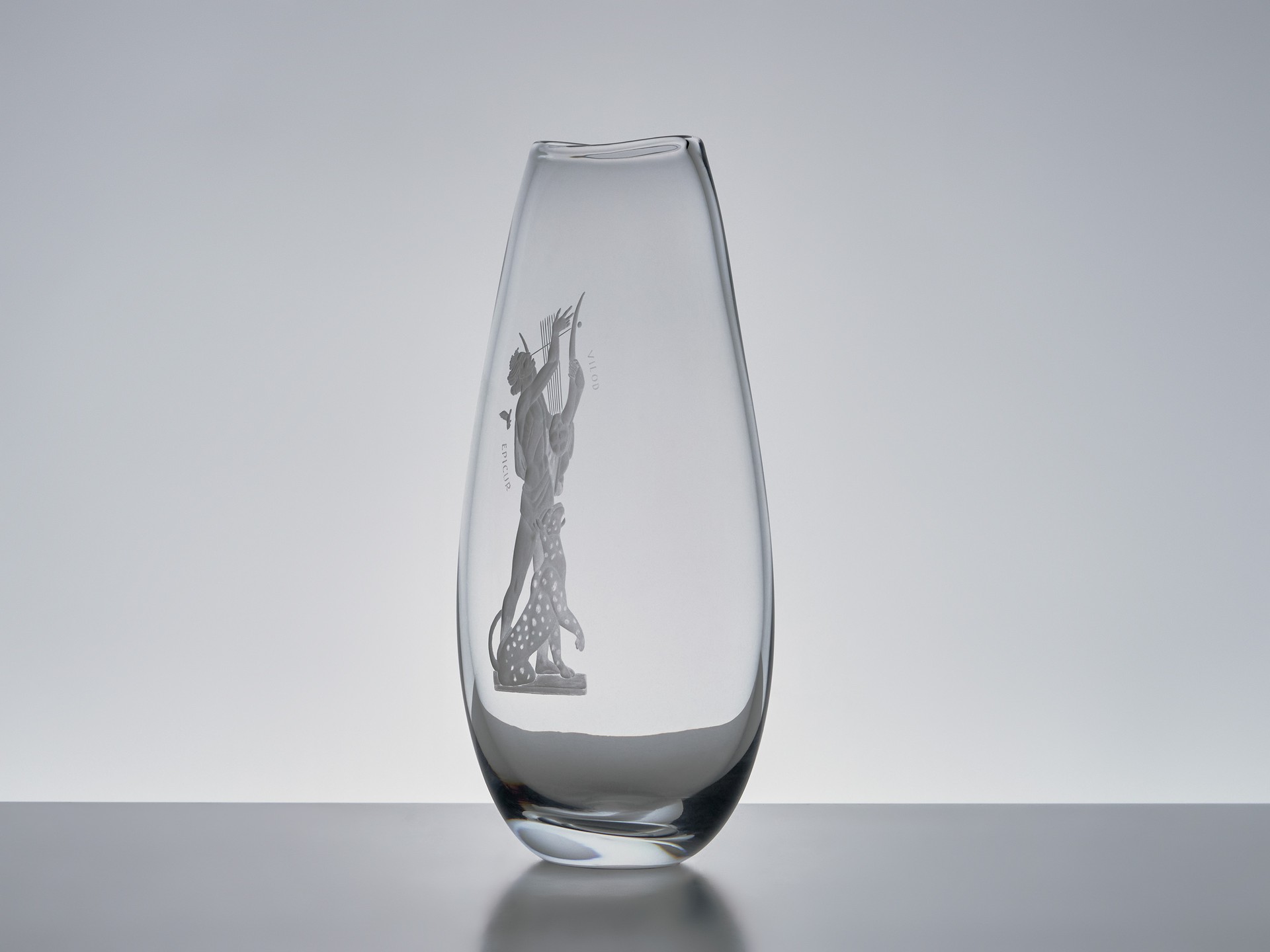 Vase image 3