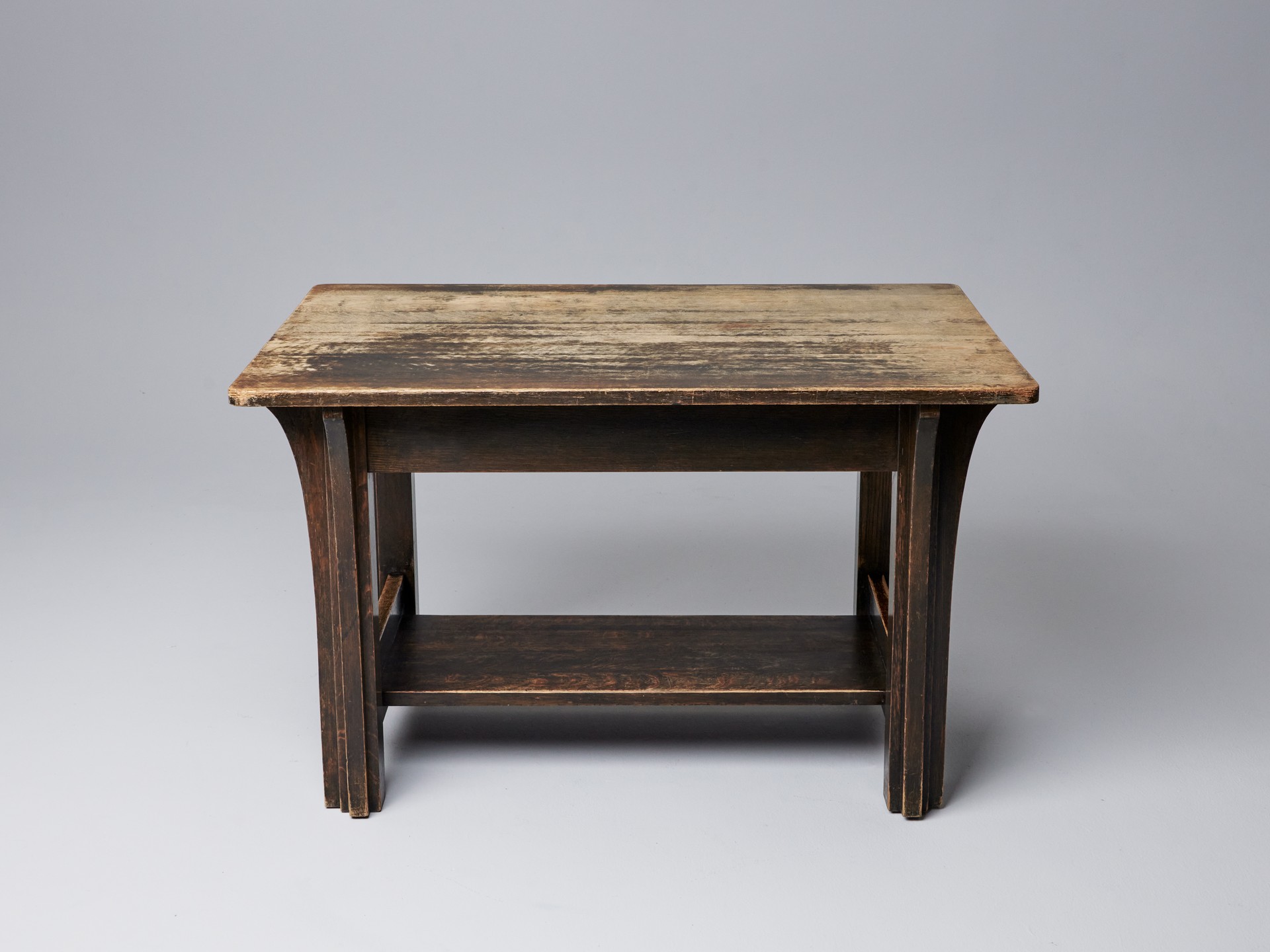 Dining Table image 2