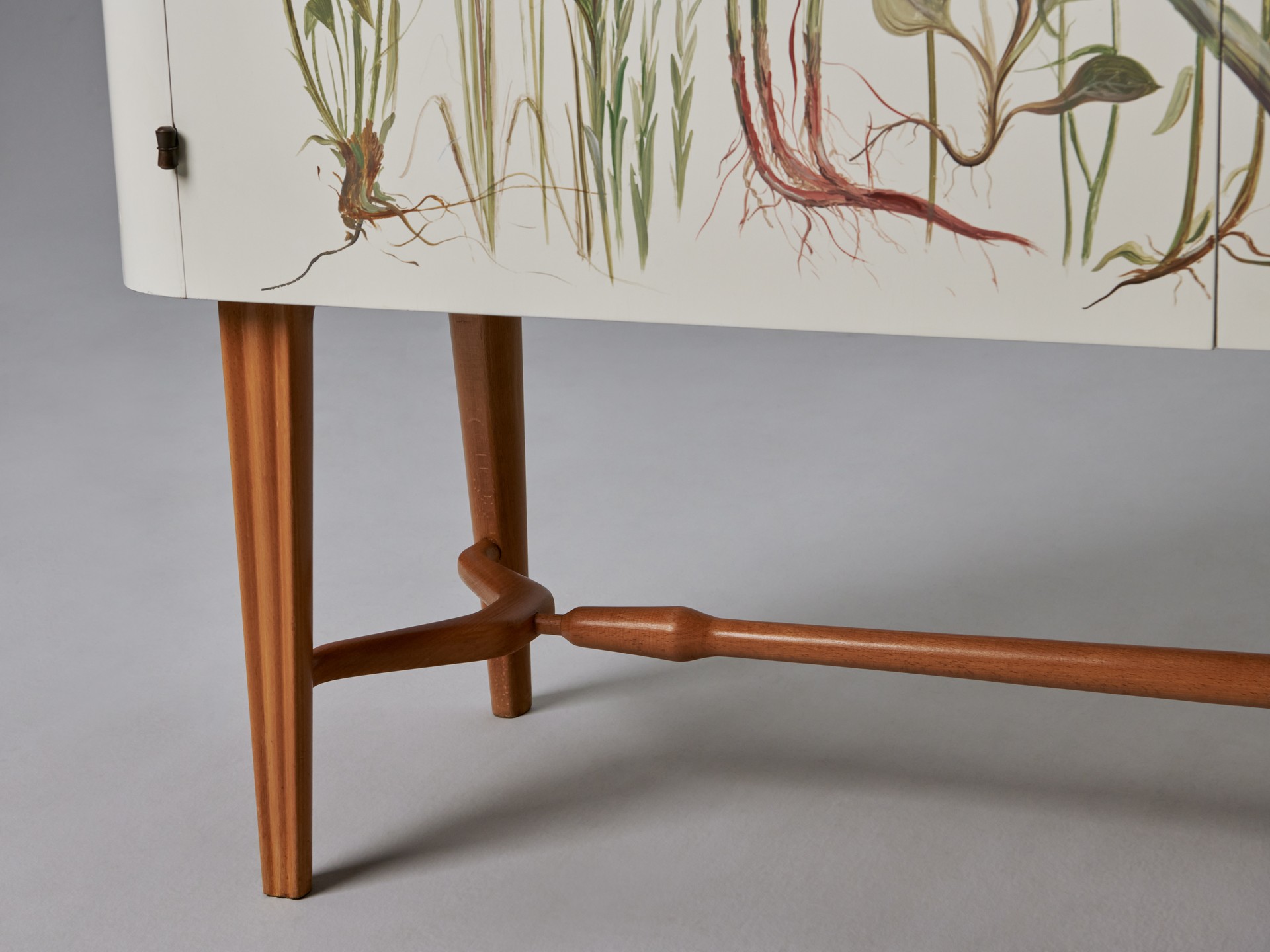 Unique Cabinet image 14
