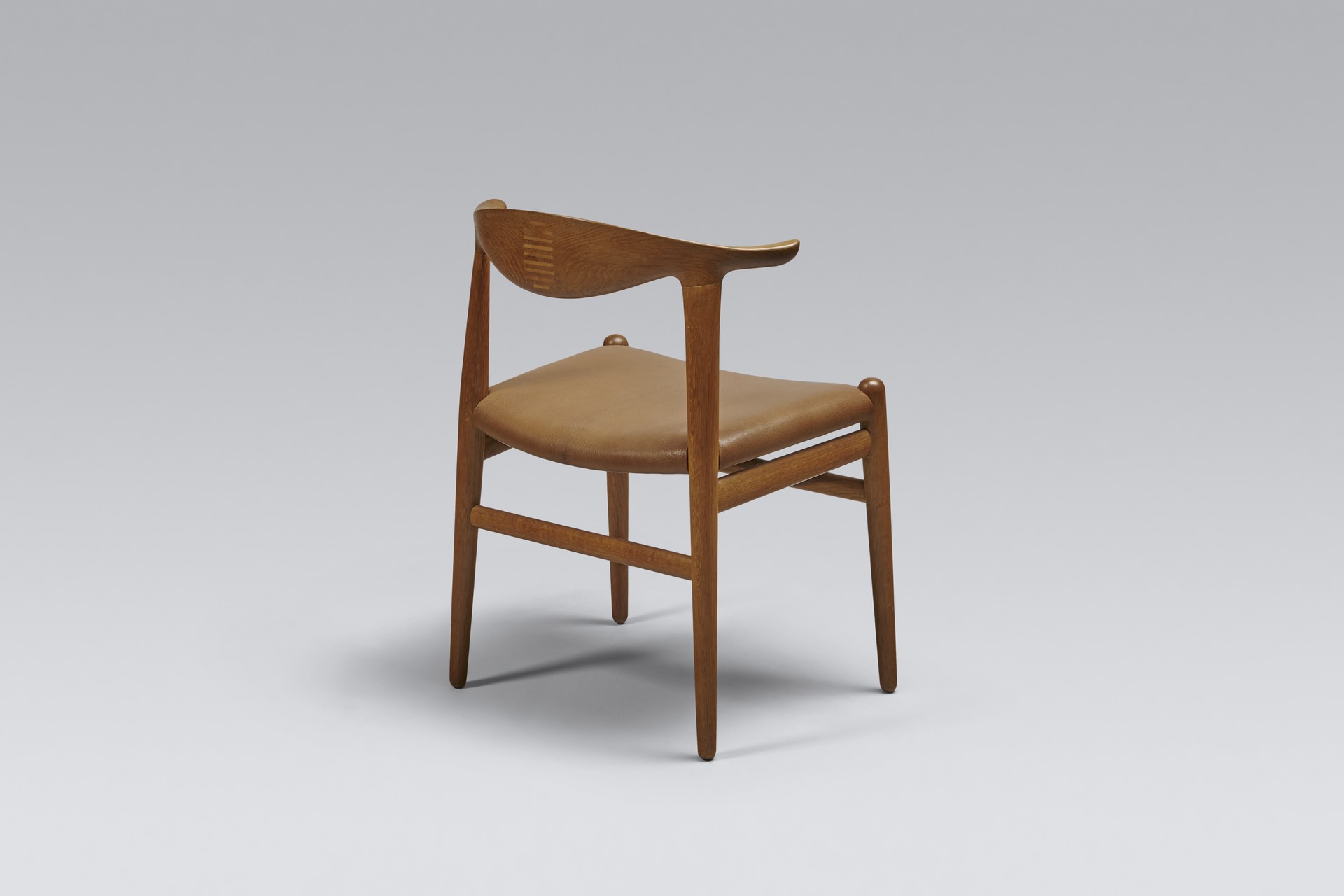 Set of Eight 'Cowhorn' Dining Chairs image 5