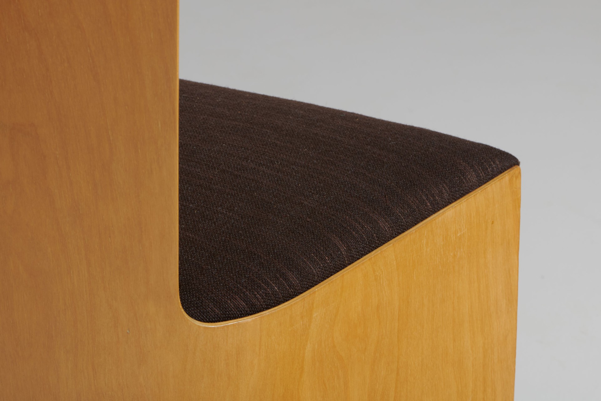 'HBC' (High Back Chair) image 5