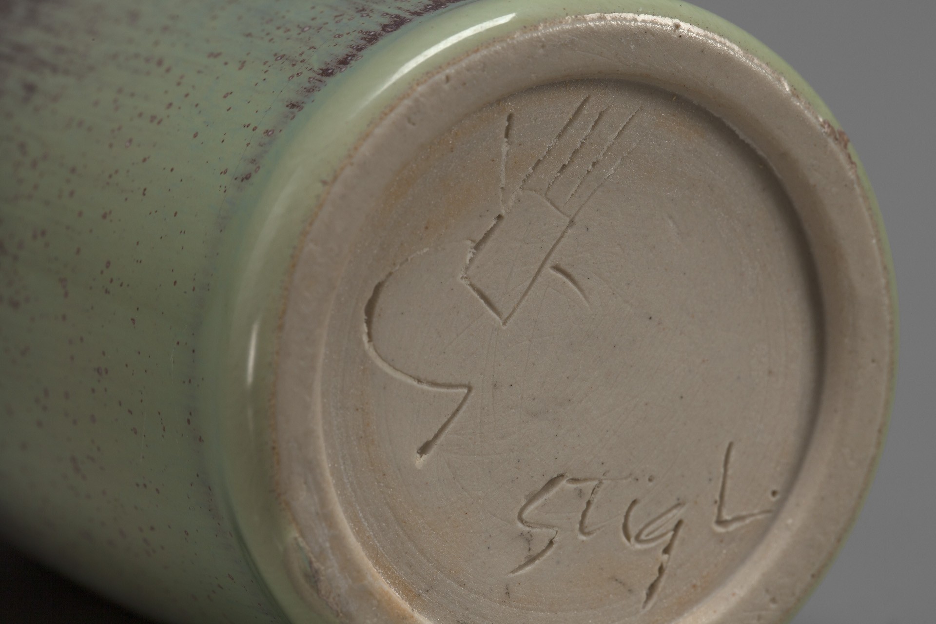 Vase image 5