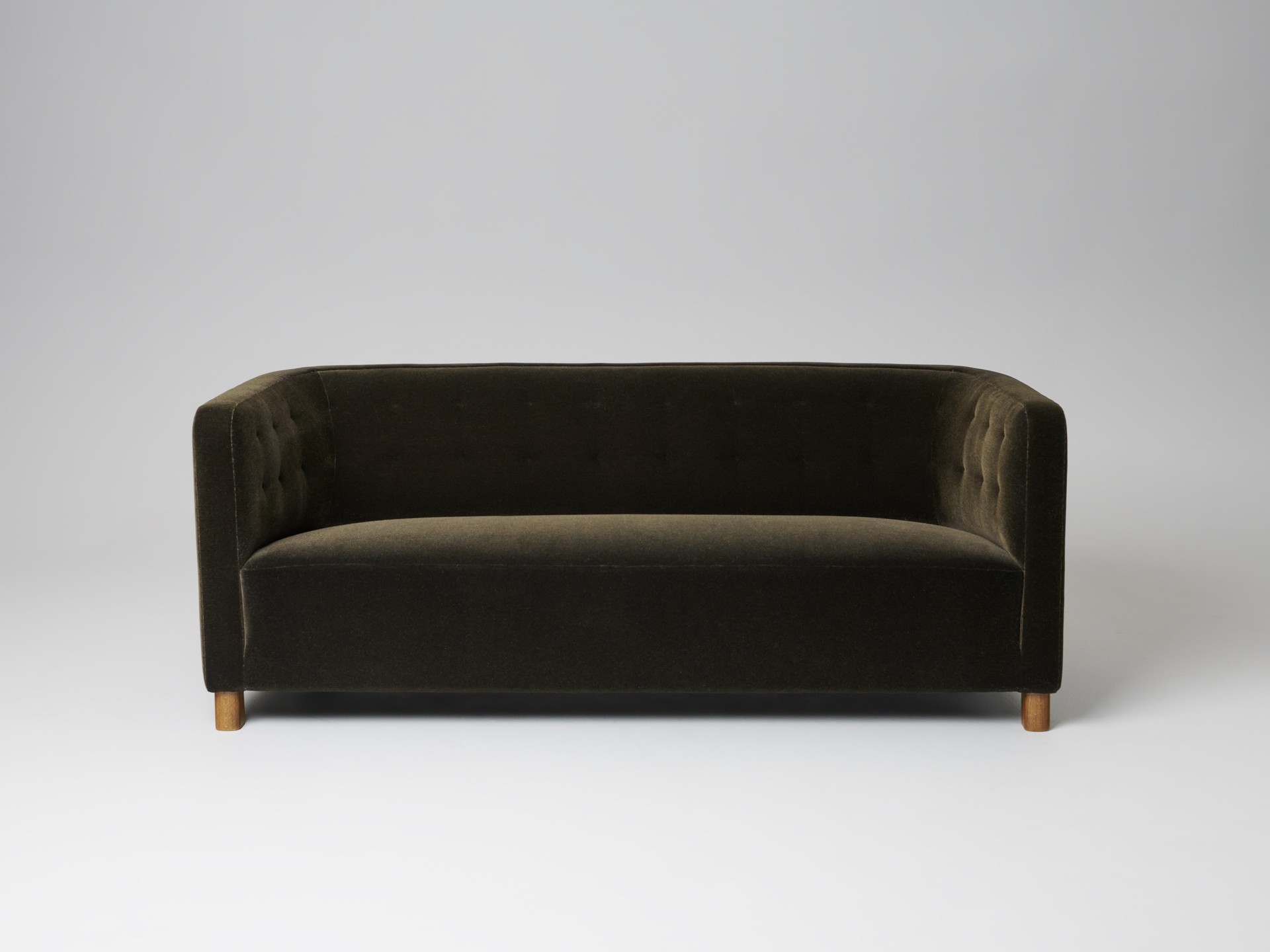 Sofa image 2