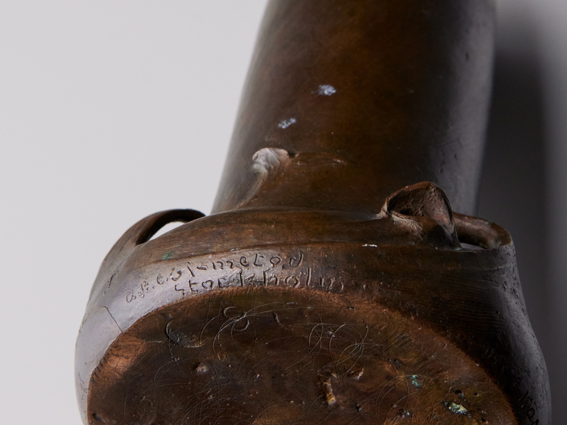 Vase image 7
