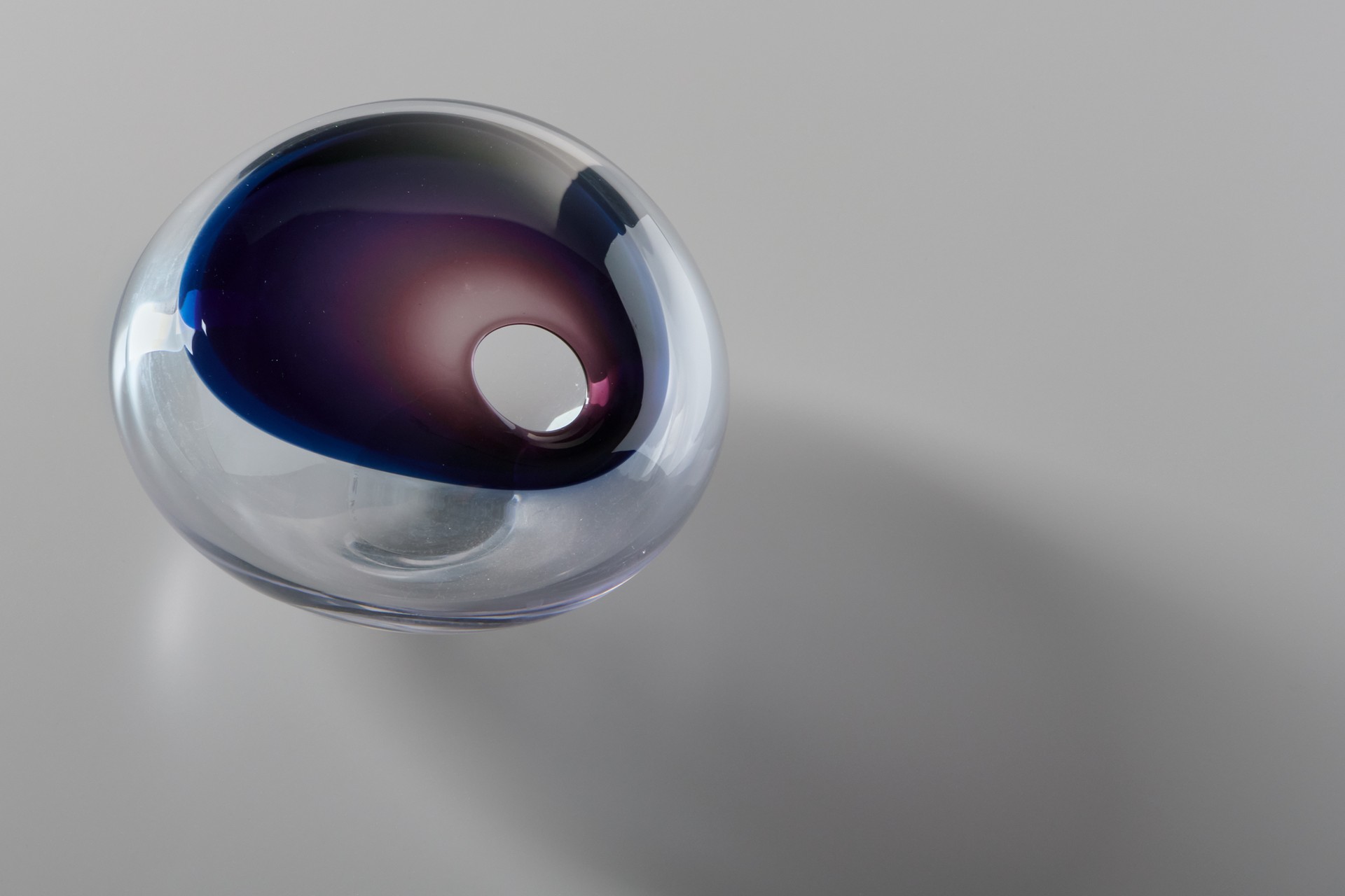 'Sleeping Bird' Vase image 3