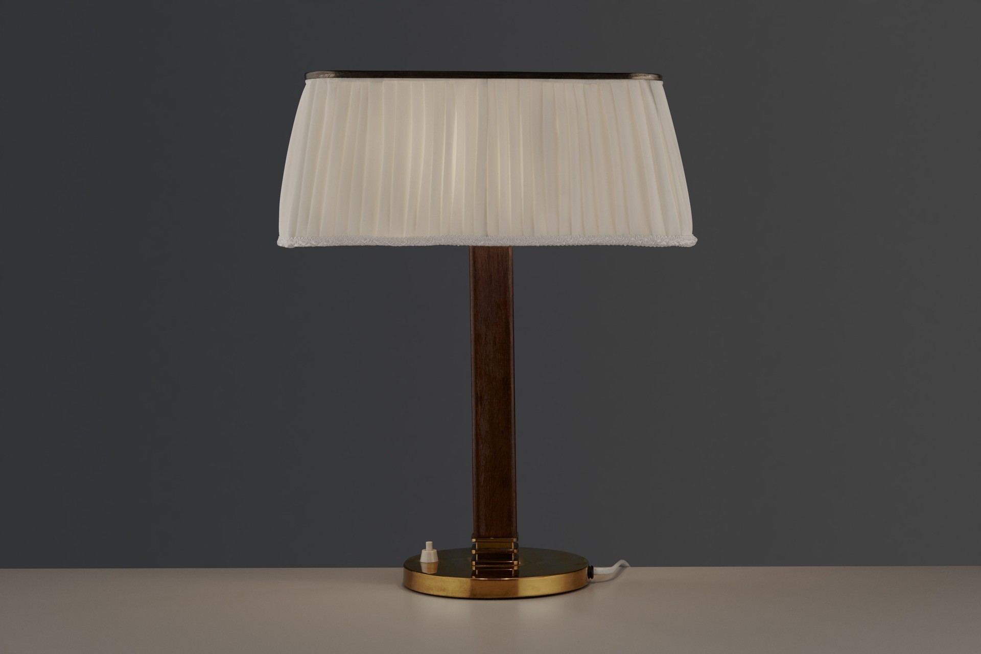 Table Lamp image 2