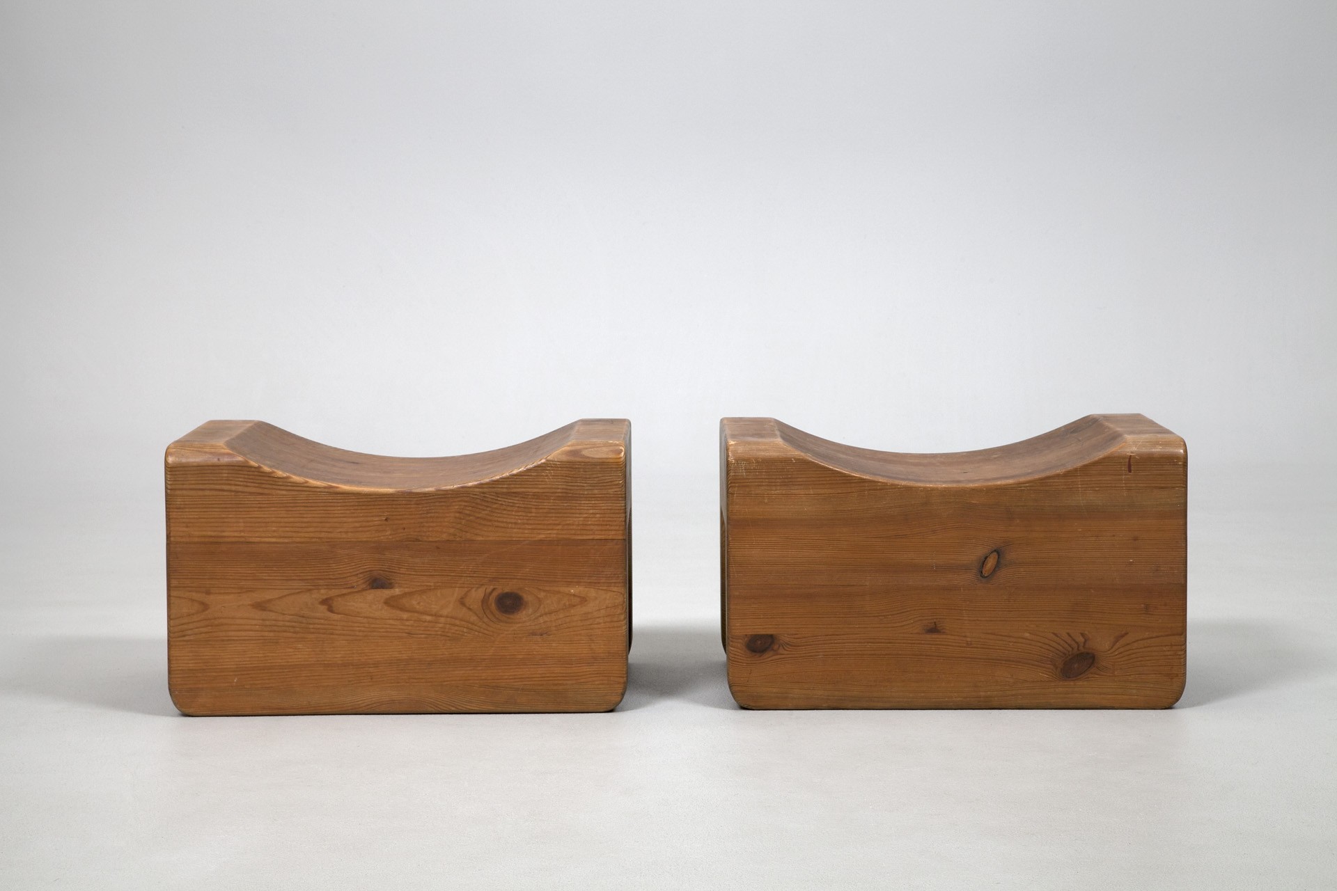 Pair of Stools image 2