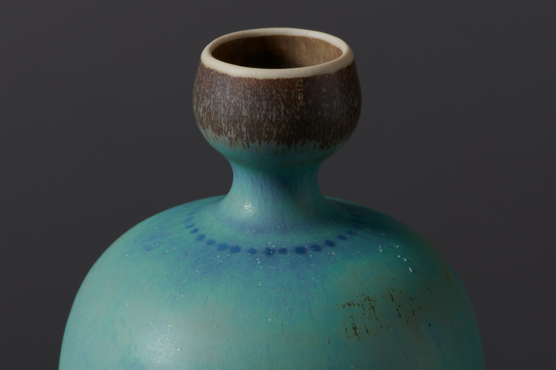 Set of Five Vases image 8