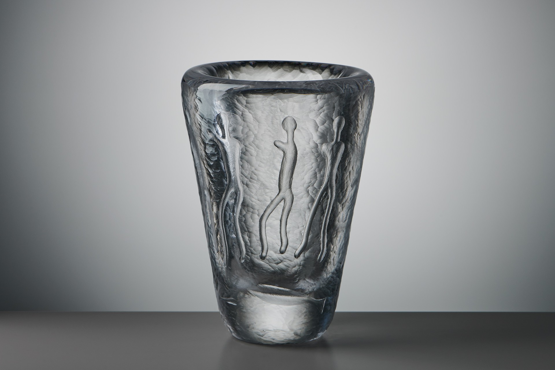 Cavemen Vase image 2