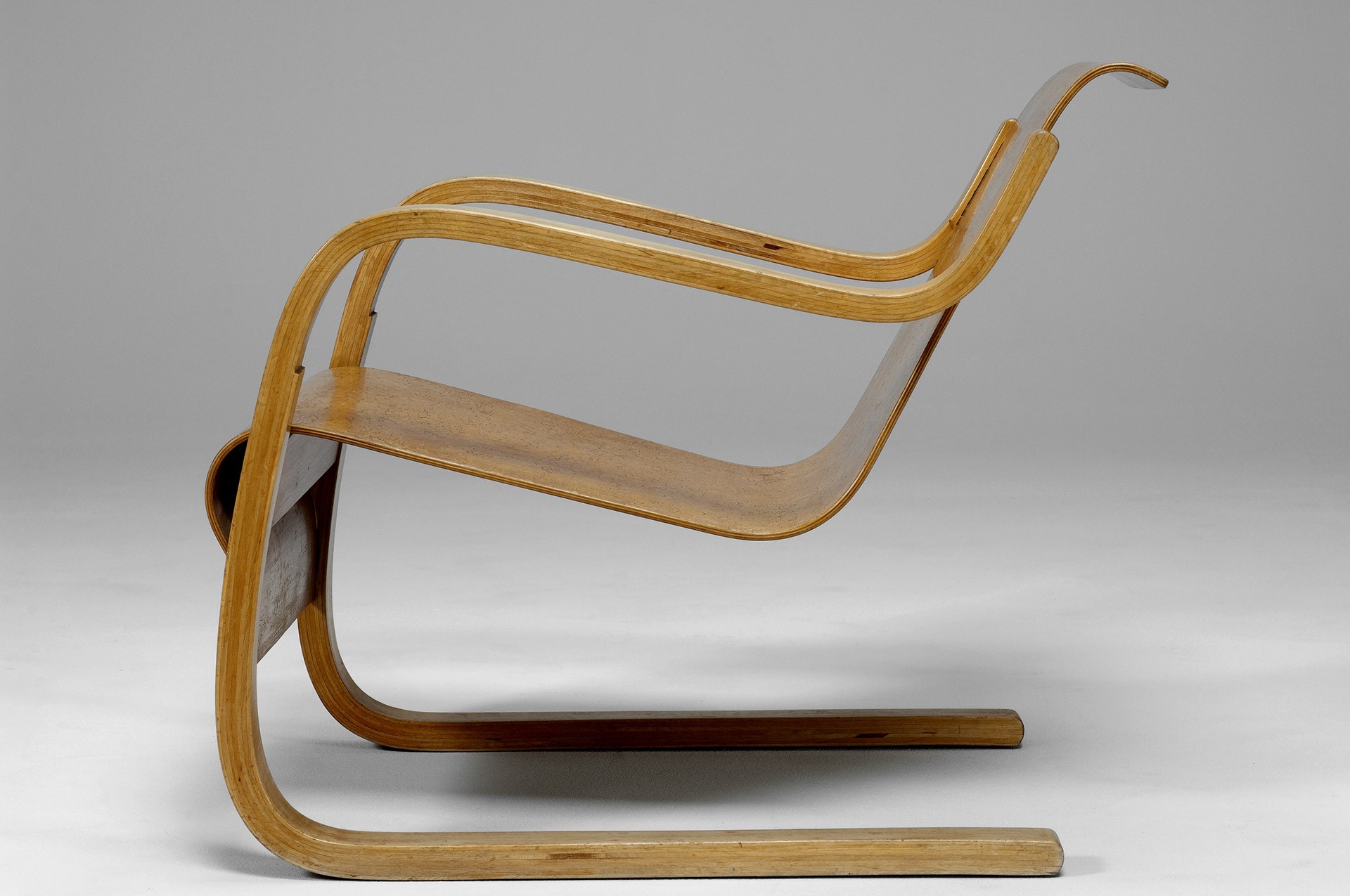 Armchair, model no. 31 image 3