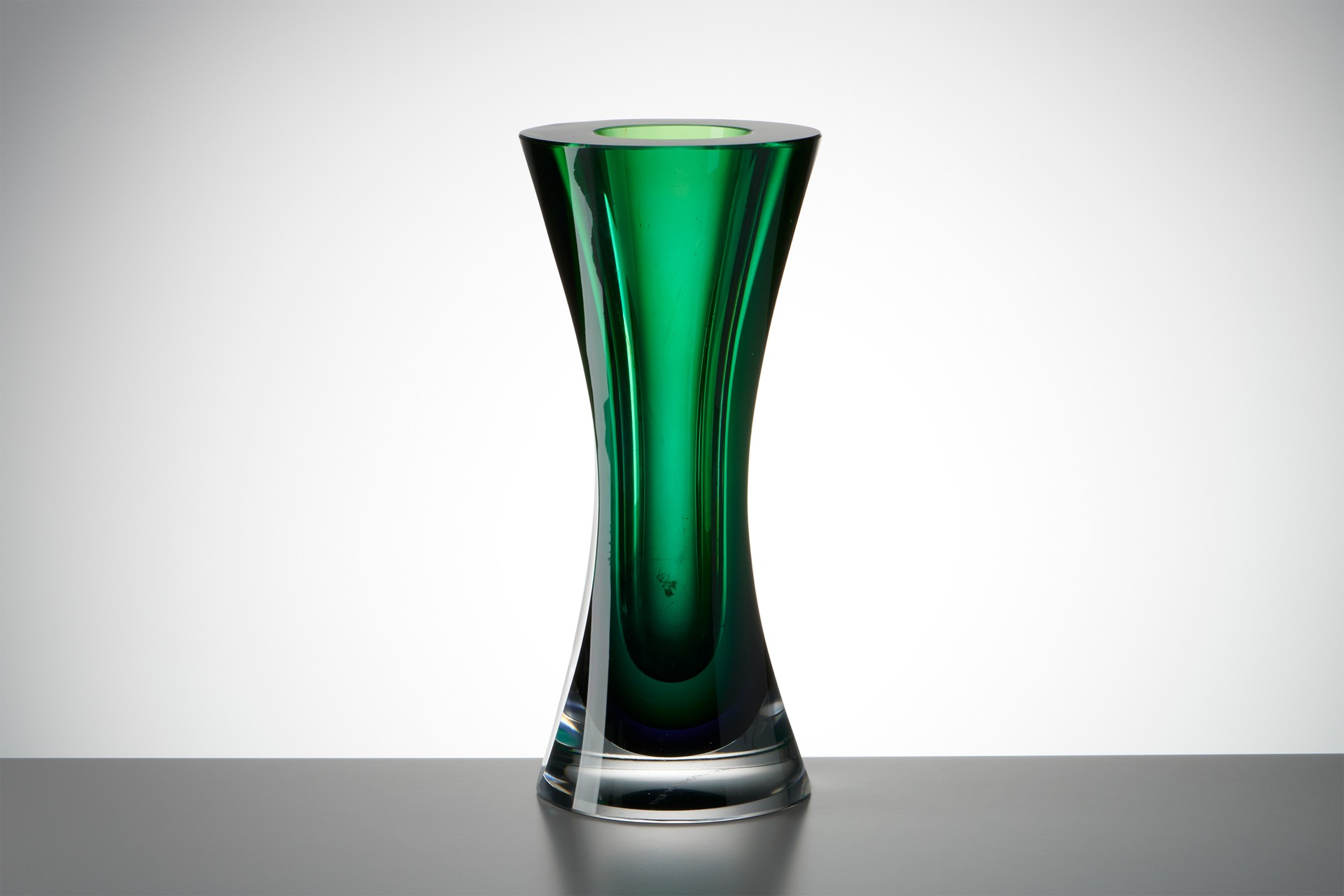 Large "Ventana" Vase image 2