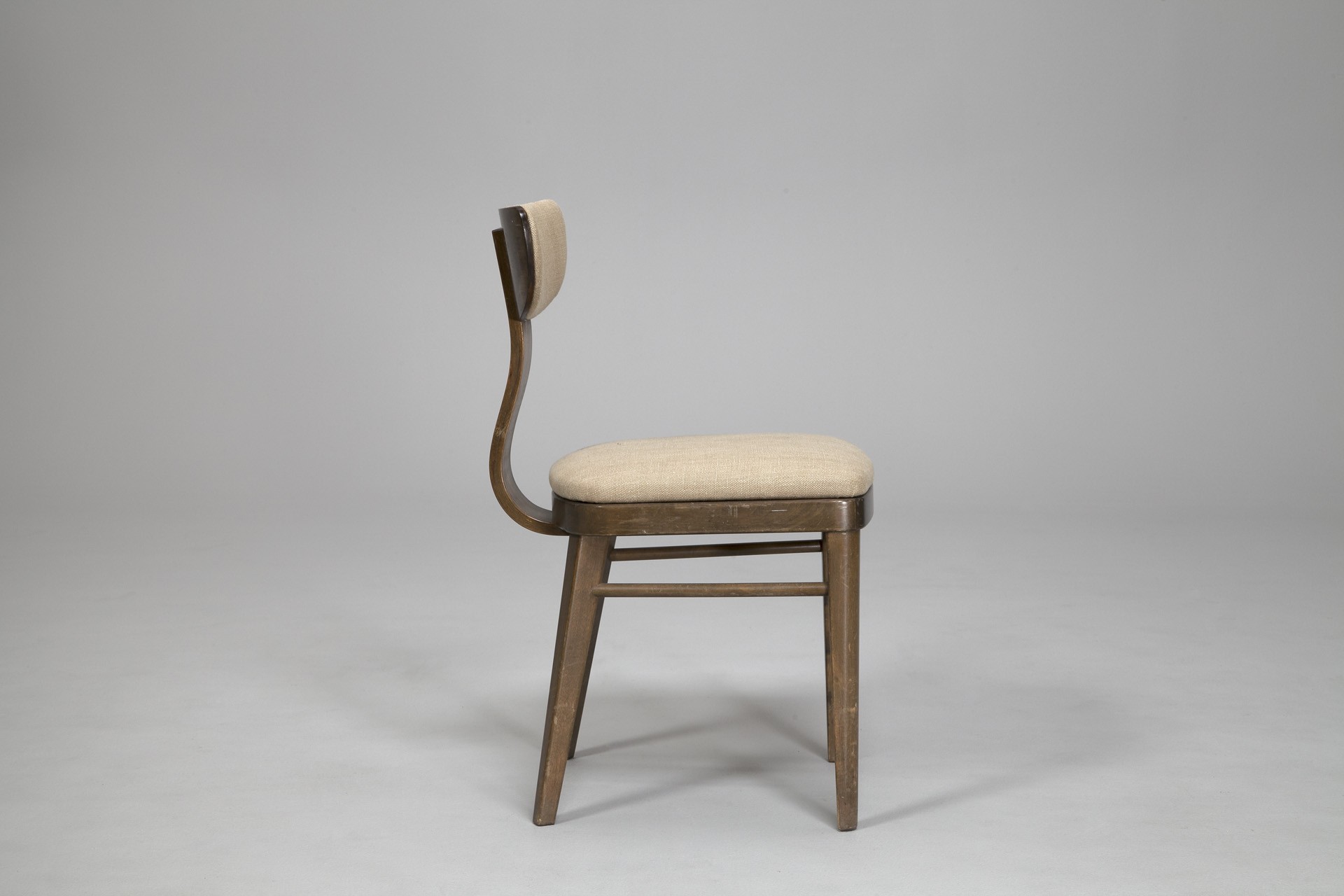 Chair image 3