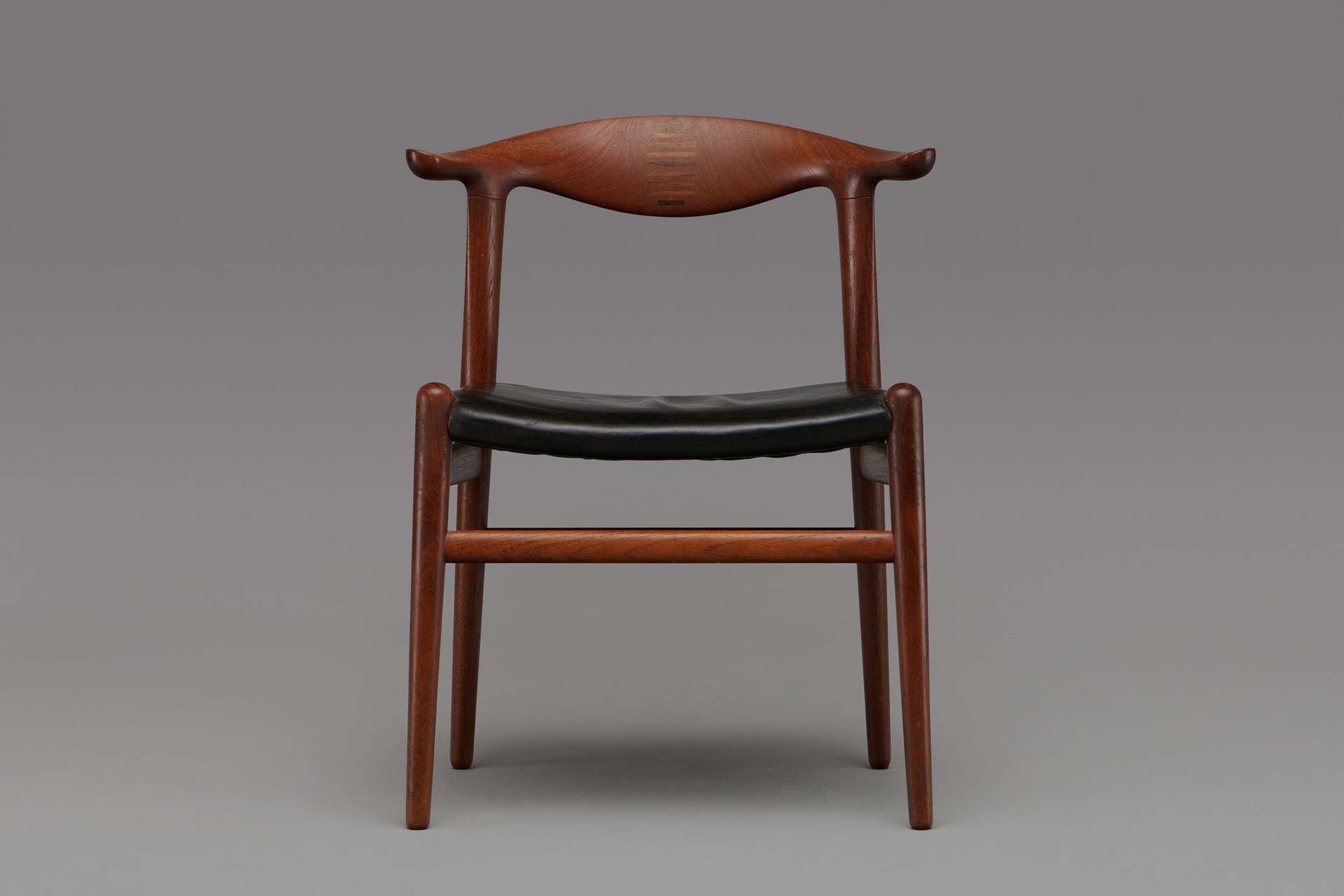Set of Four 'Cowhorn' Dining Chairs image 3