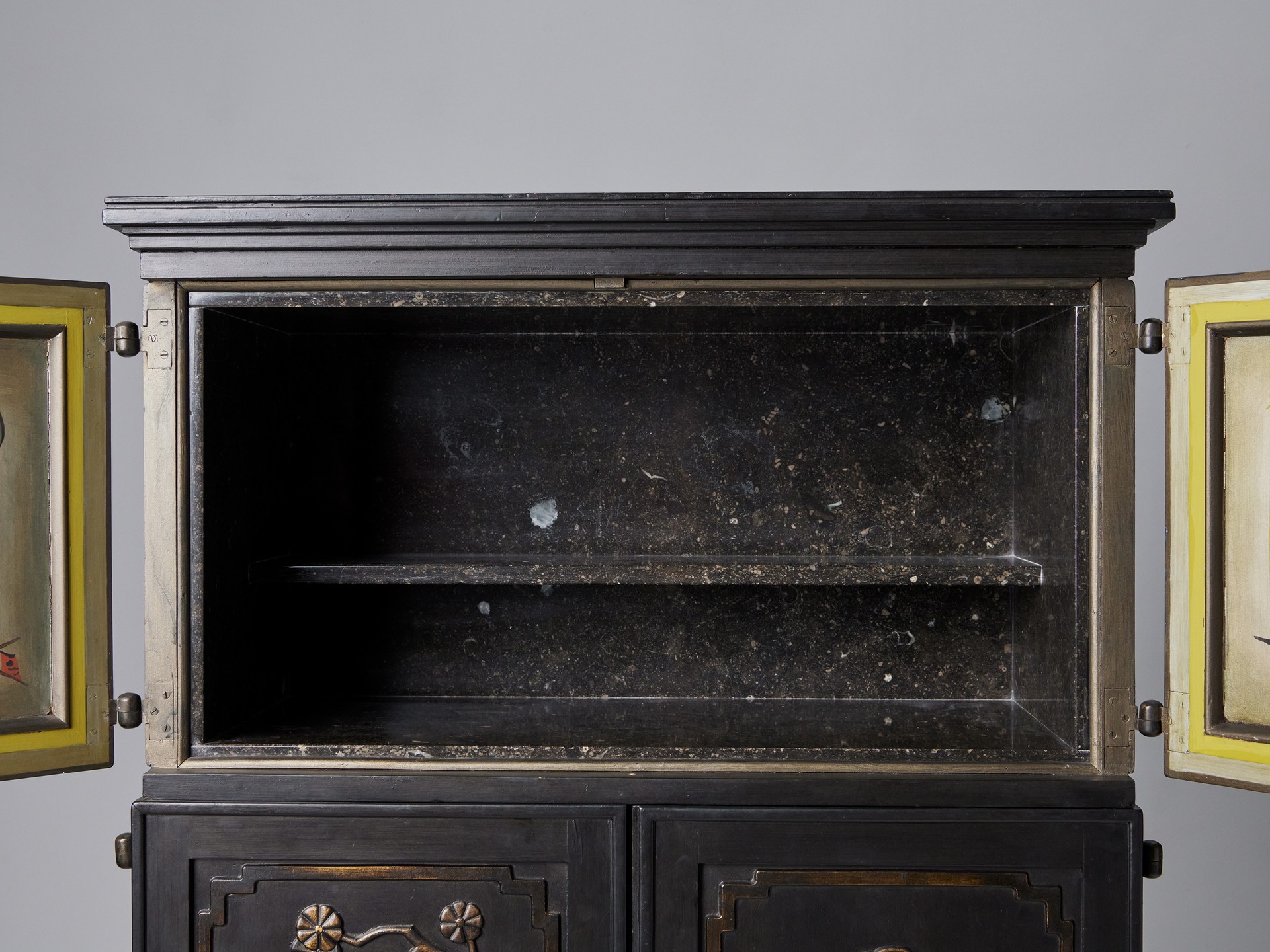 Cabinet image 10