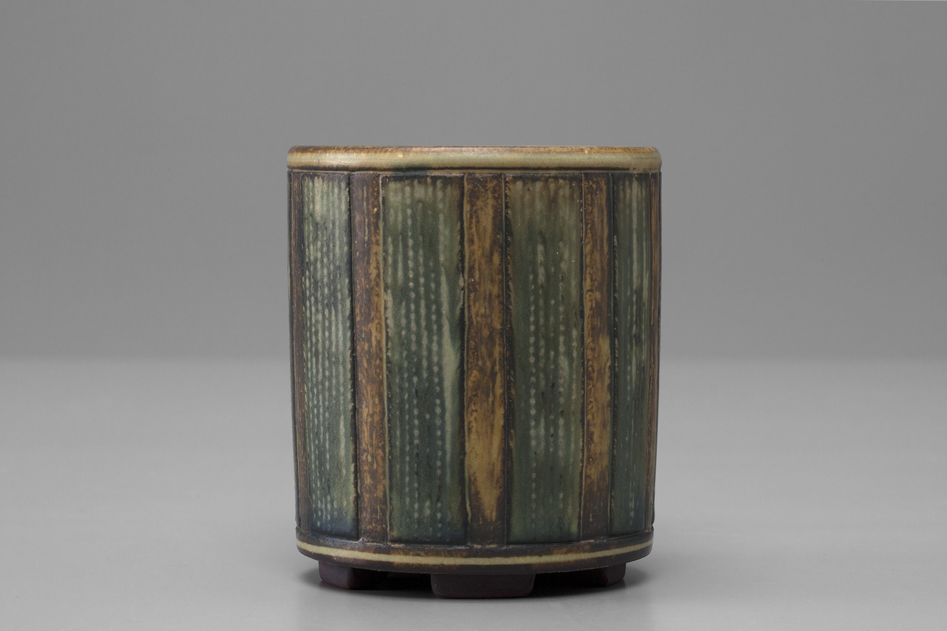 Footed Vase image 2