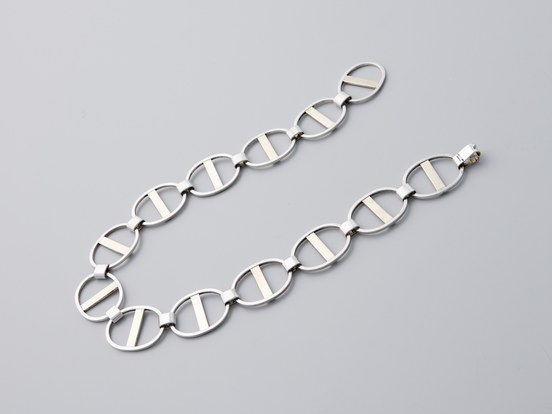 Necklace image 2