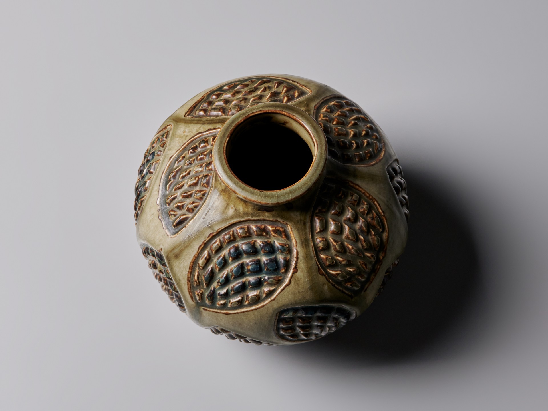 Vase image 5