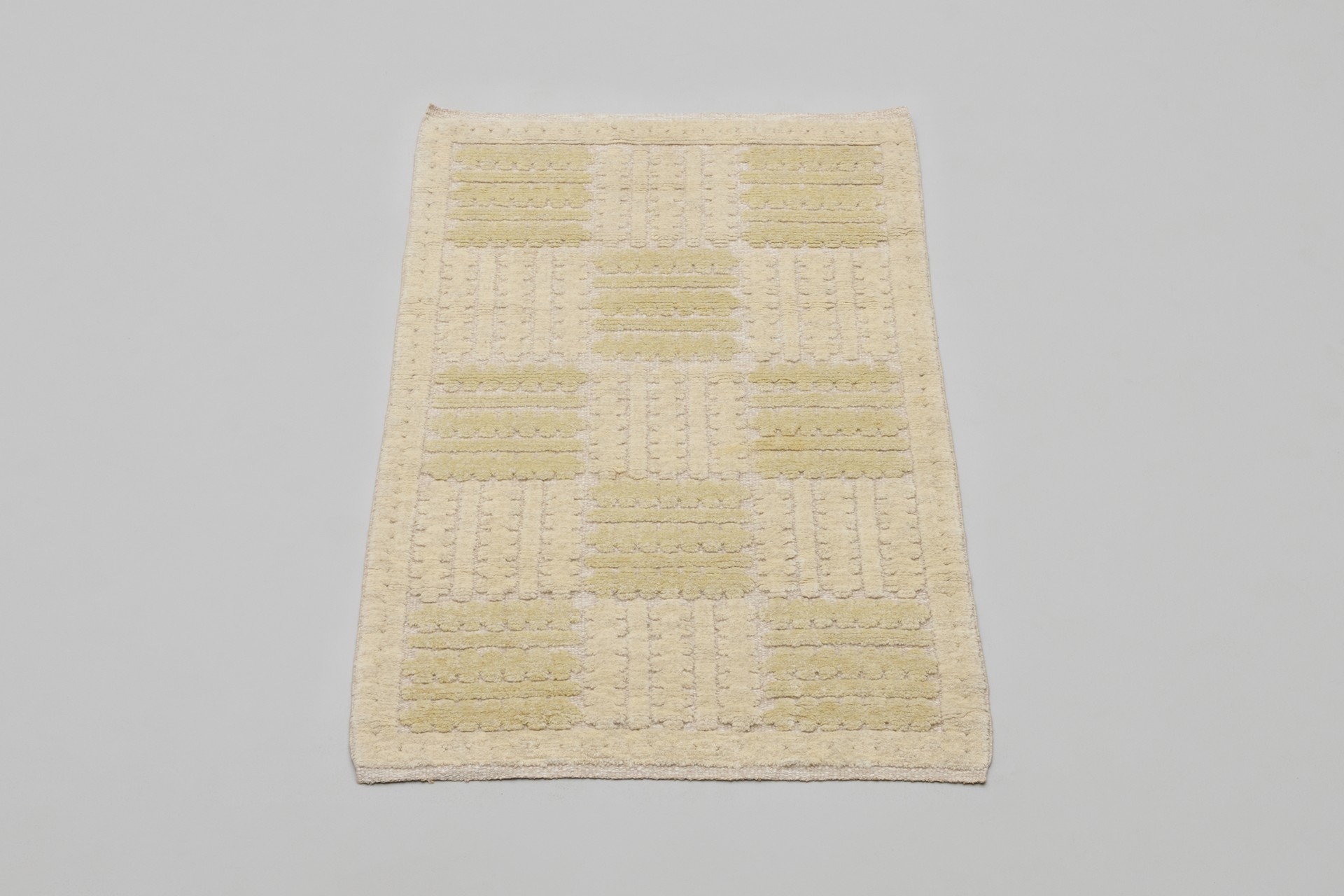 Rug image 3