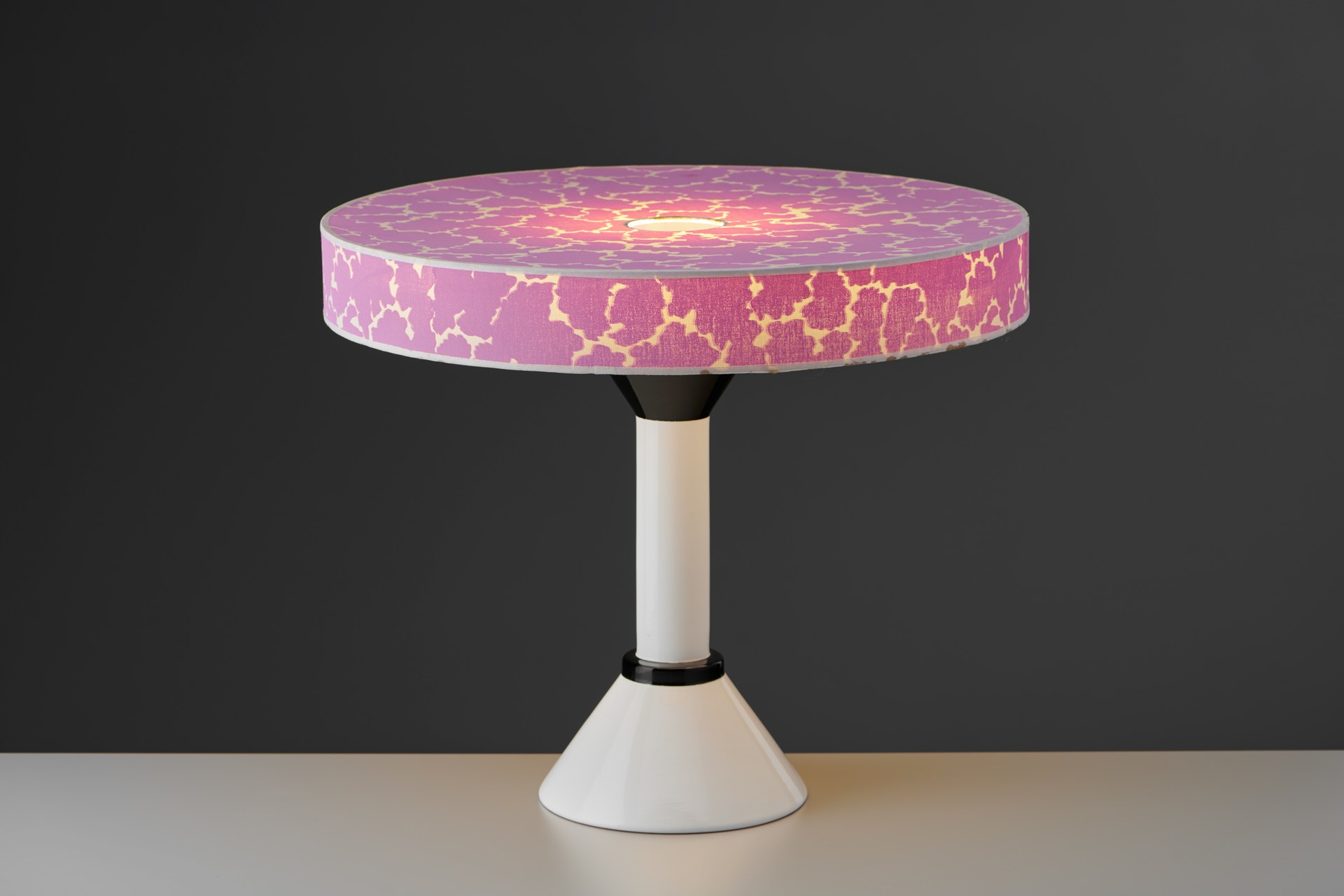 Table lamp image 2