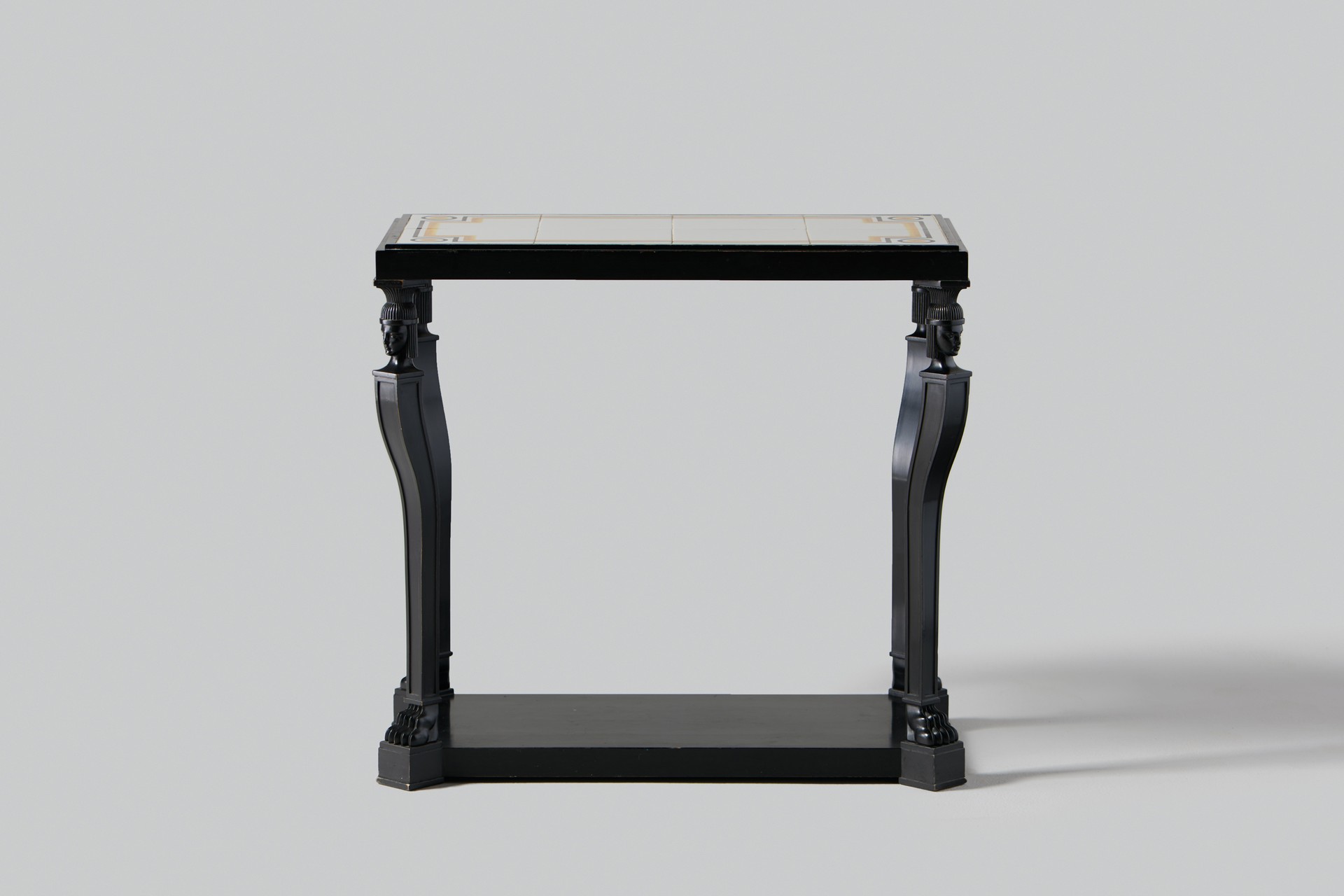 Neoclassical Table image 2