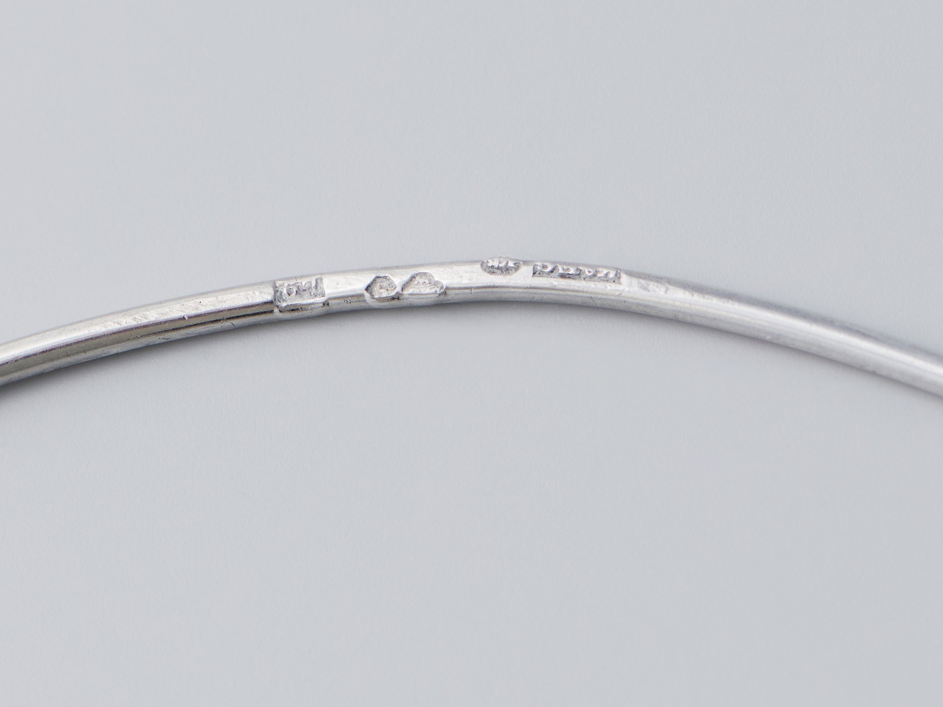 'Dew Drop' Necklace image 6