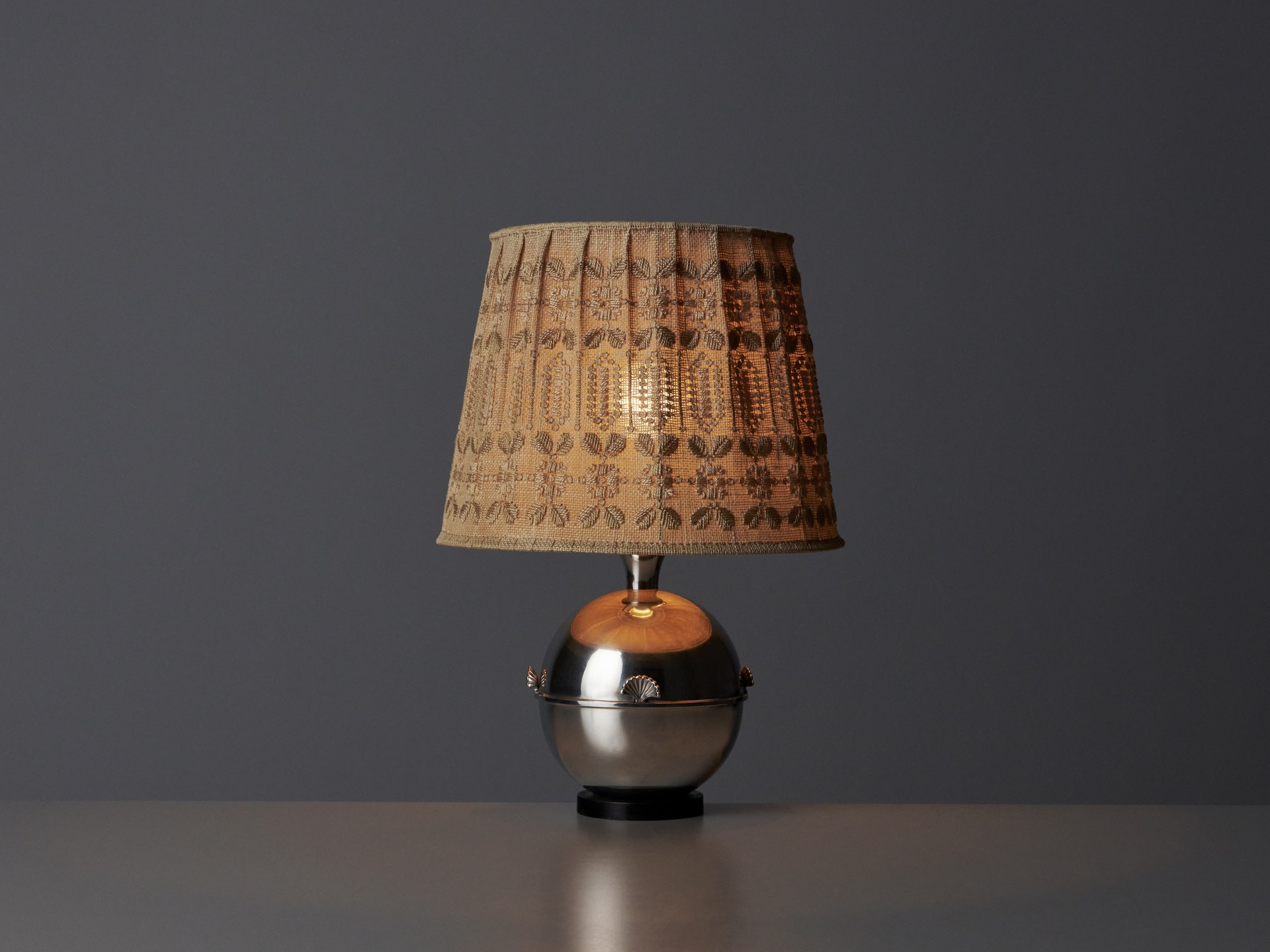 Table Lamp image 2