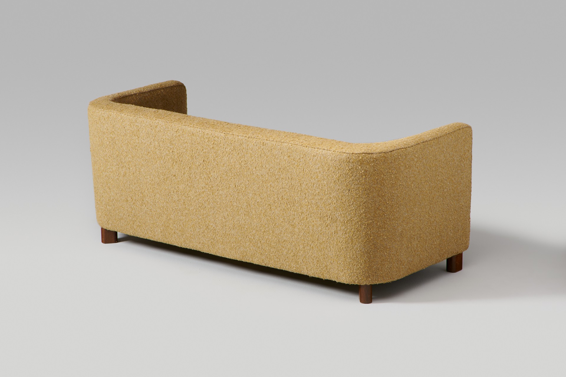 Sofa image 2