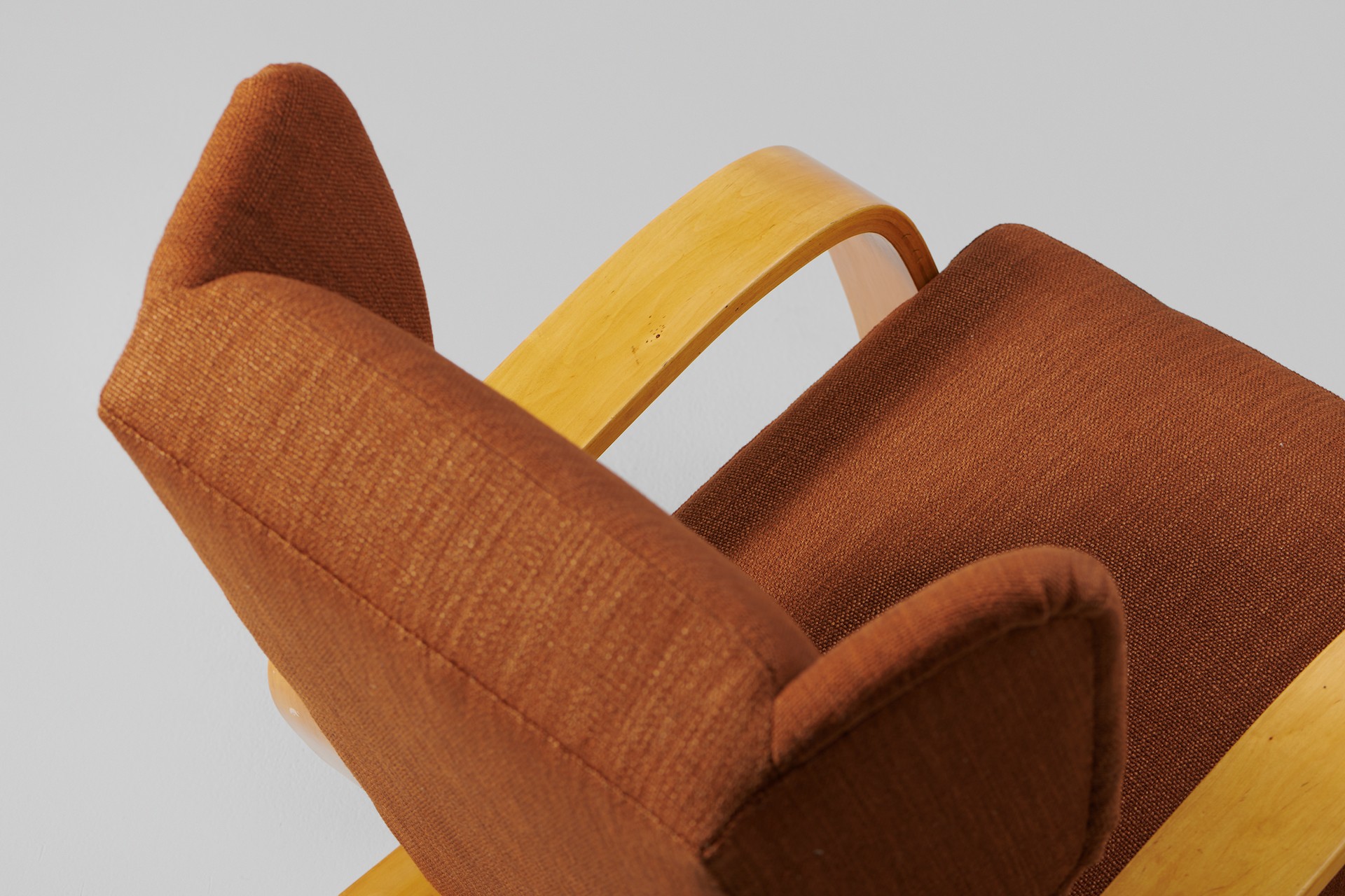 Highback 'Tank' chair image 5