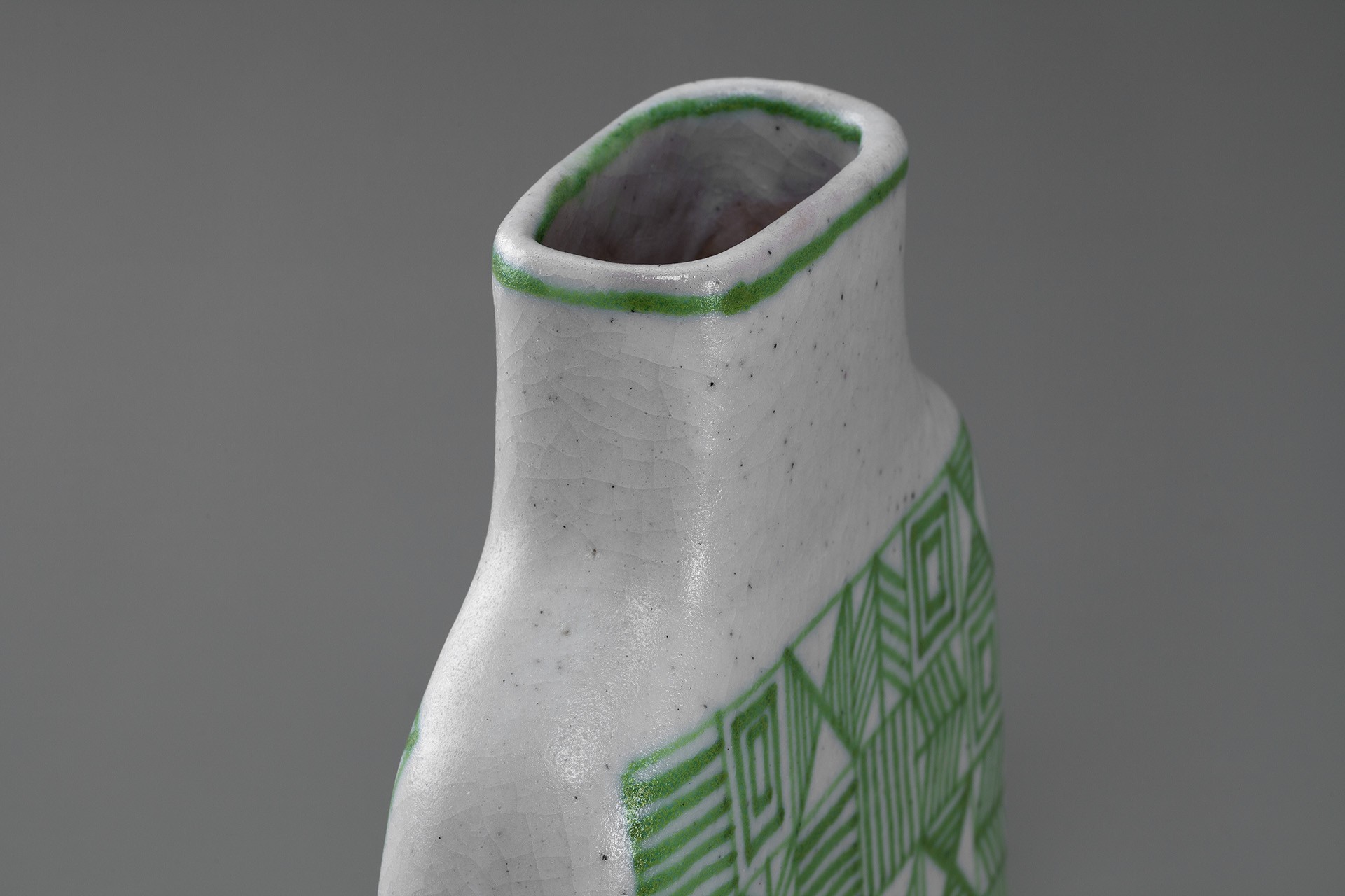 Vase image 3