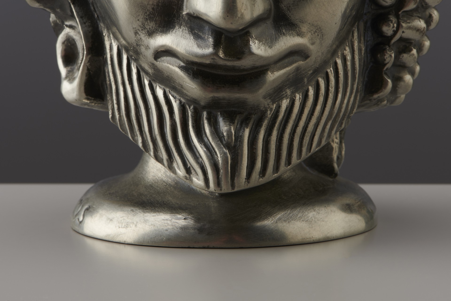 'Janus Head' Vase image 4
