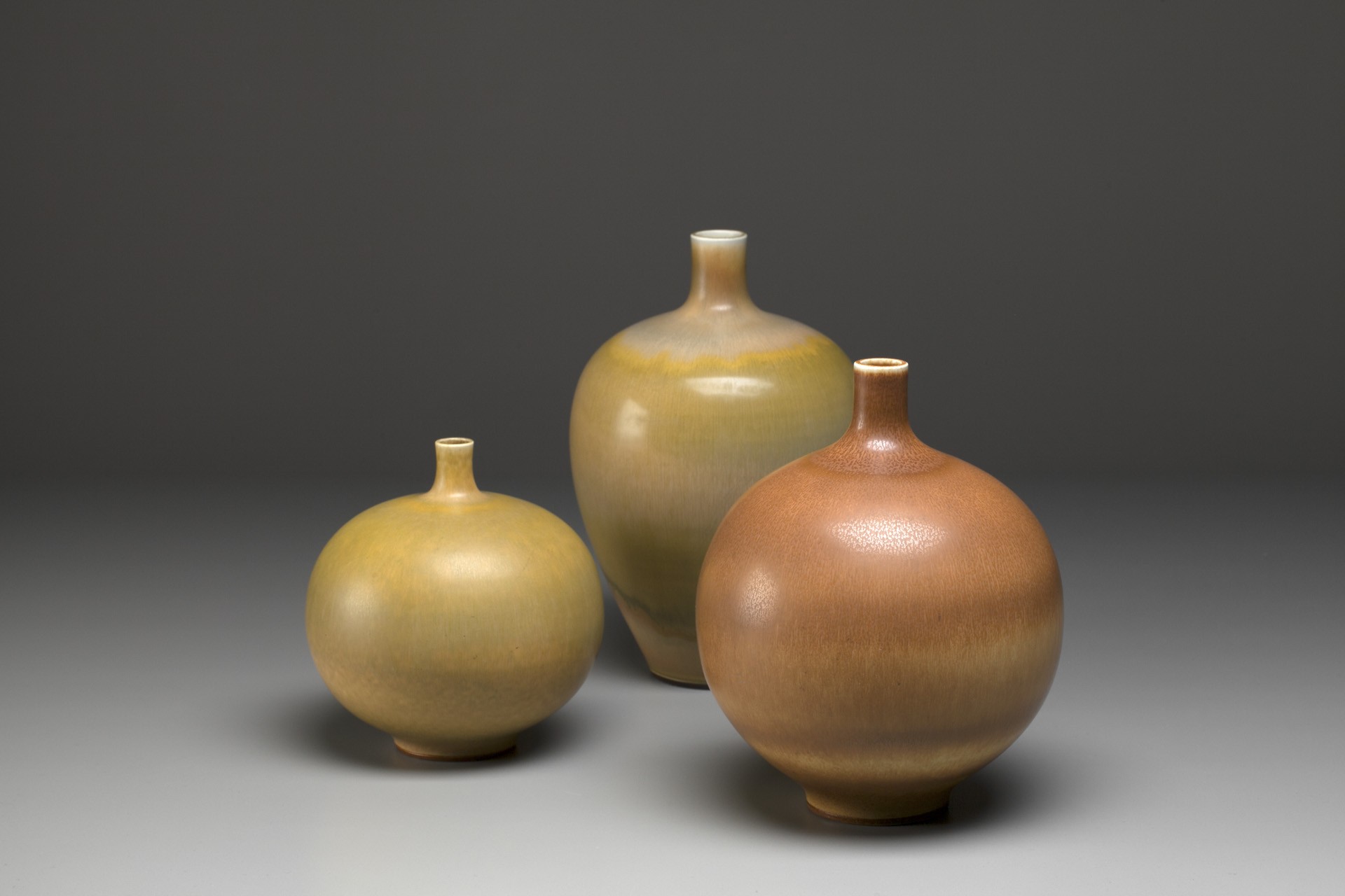 Vases image 2