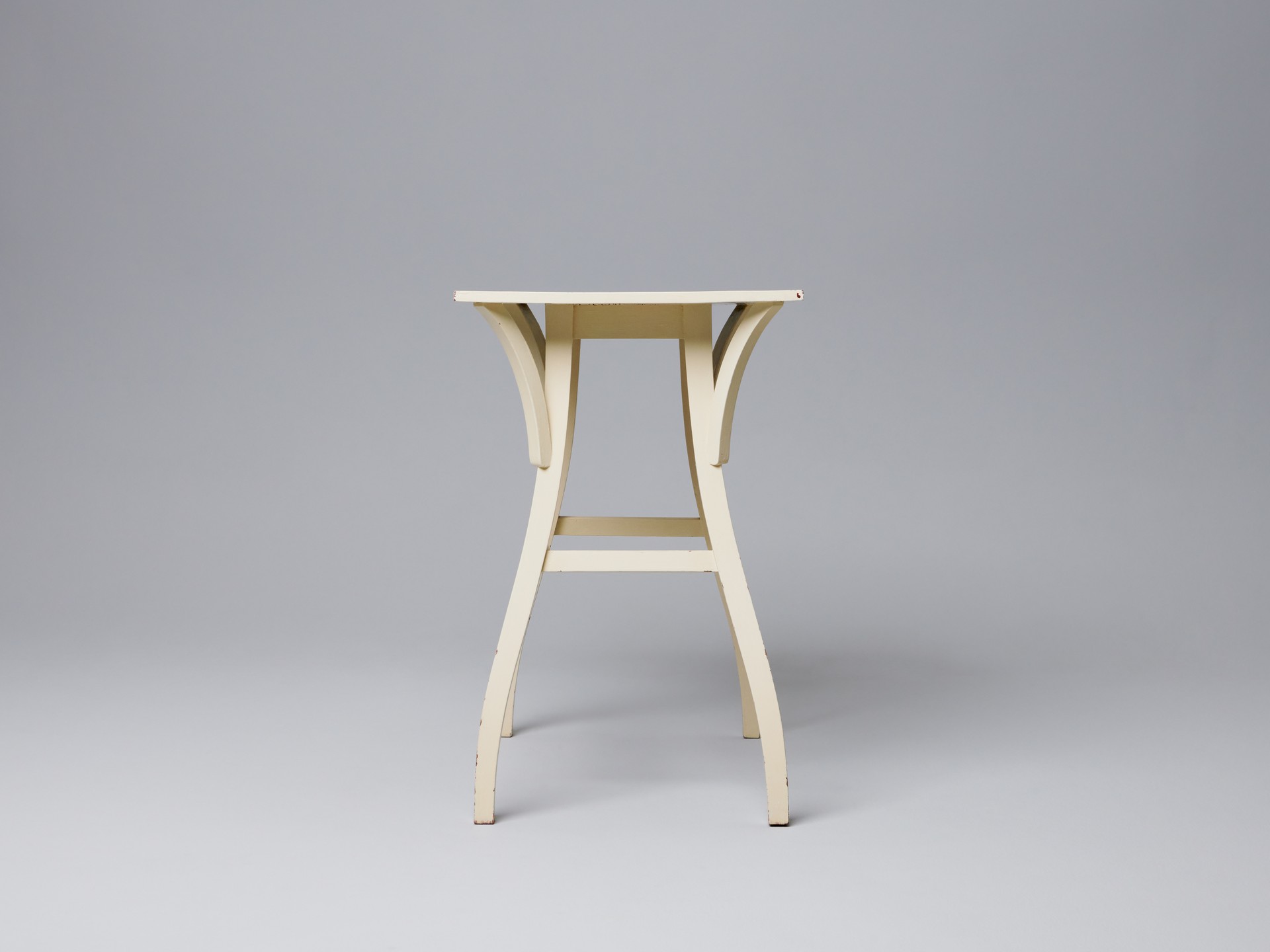 Pair of Amchairs and Table image 10