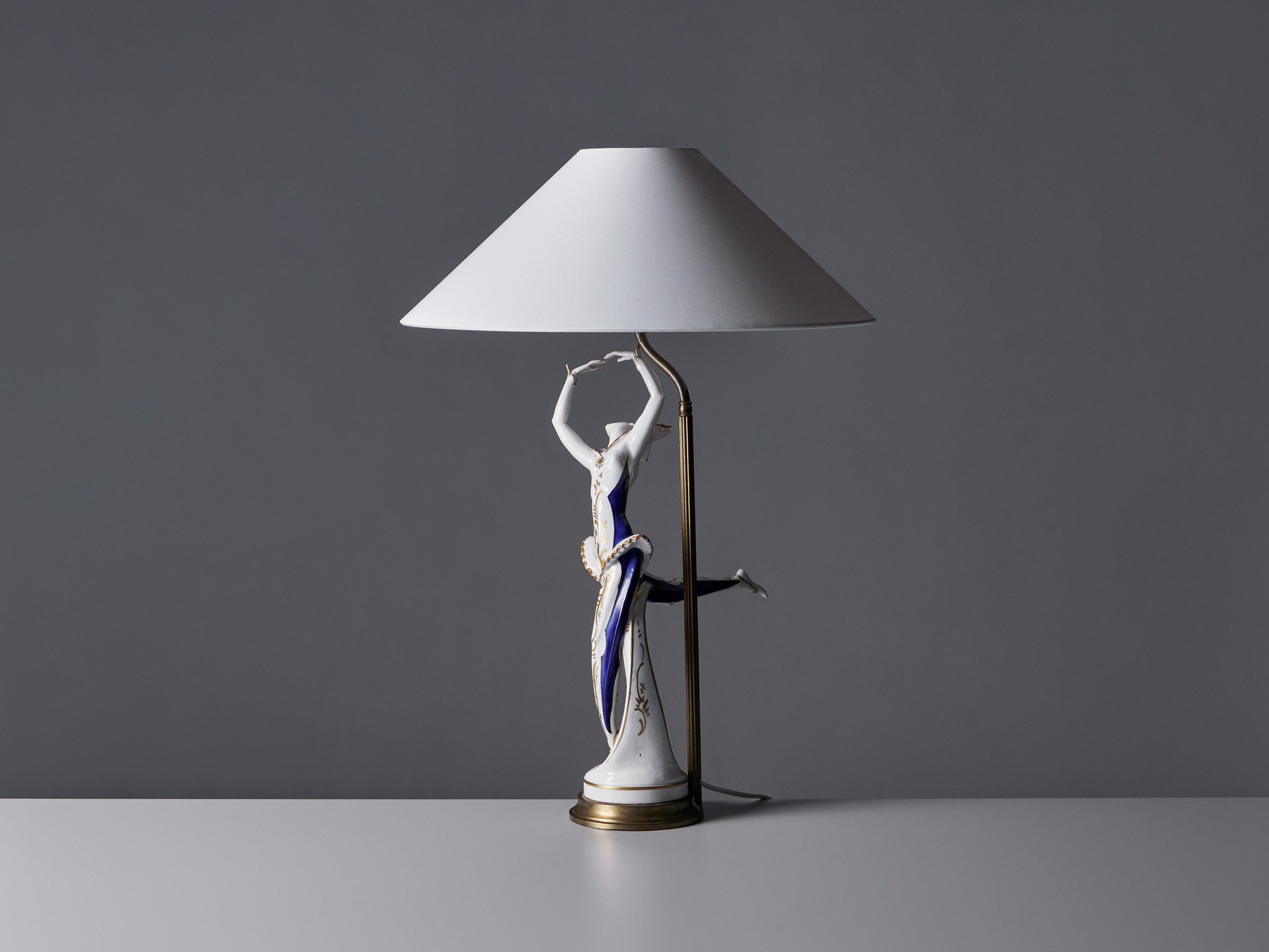 Table Lamp image 2