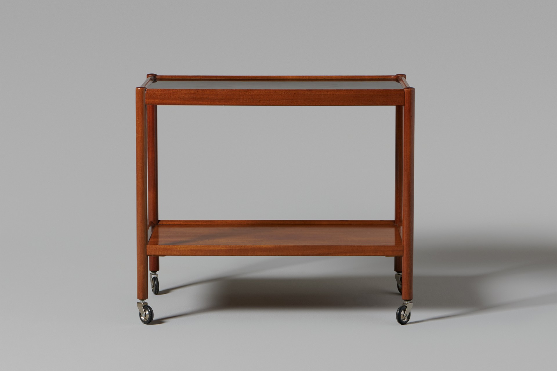 Trolley image 2