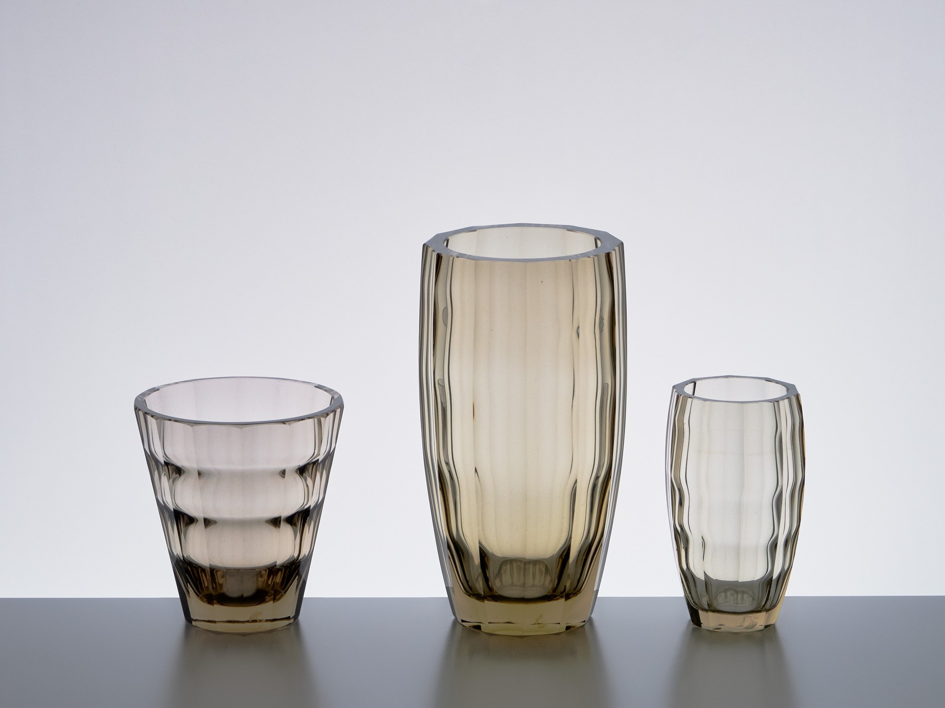 Three Vases image 2