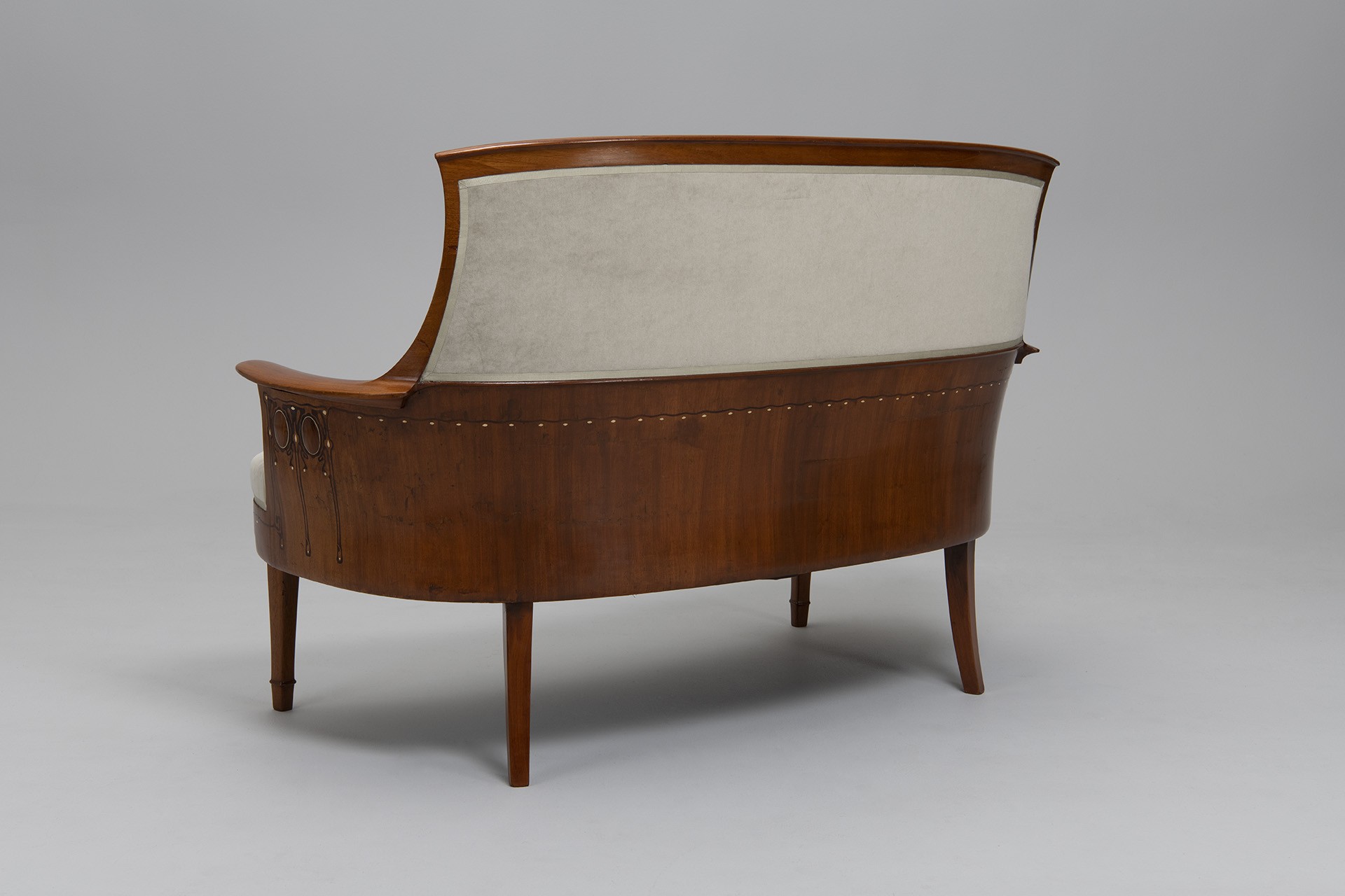 Sofa image 4
