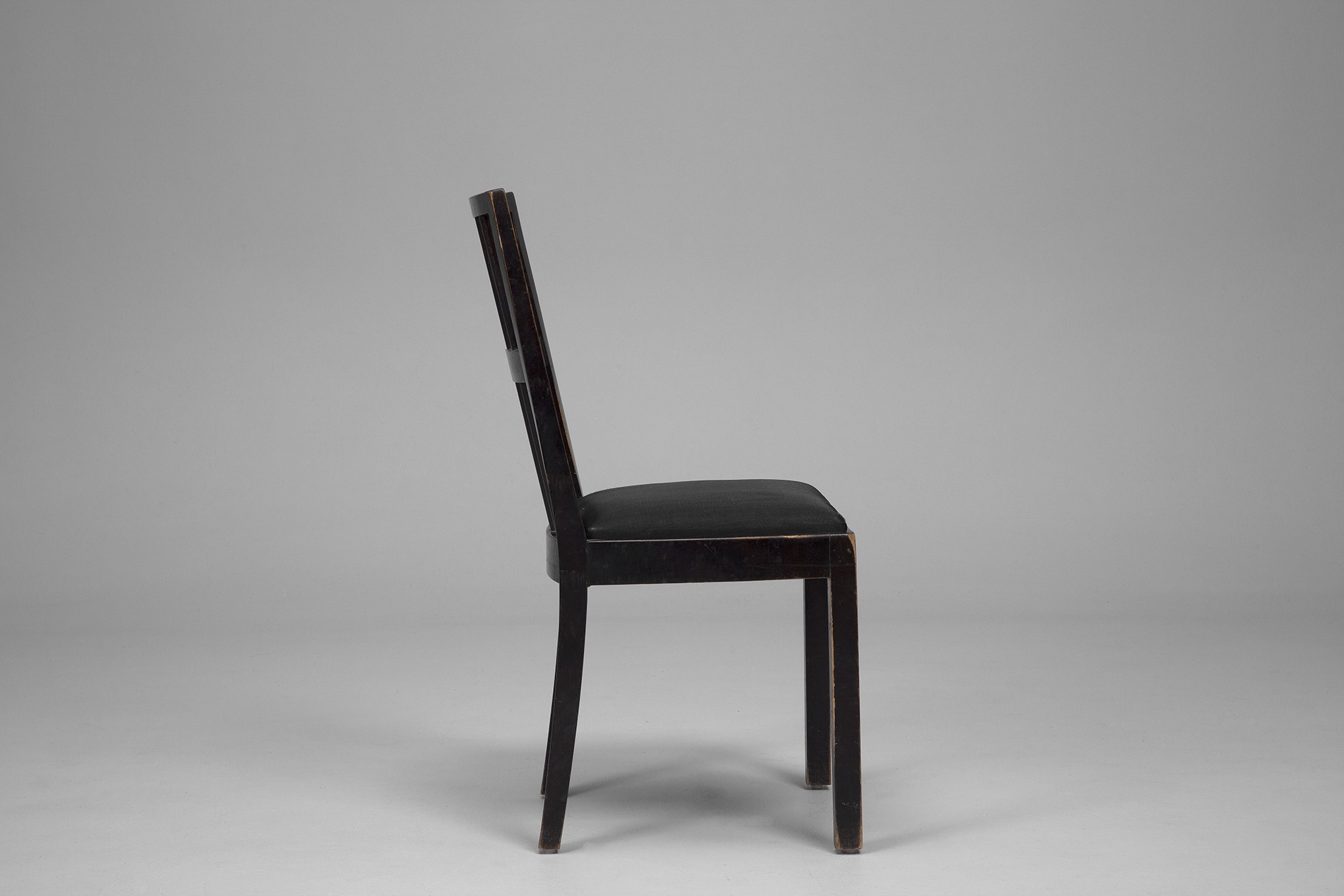 Chair image 3