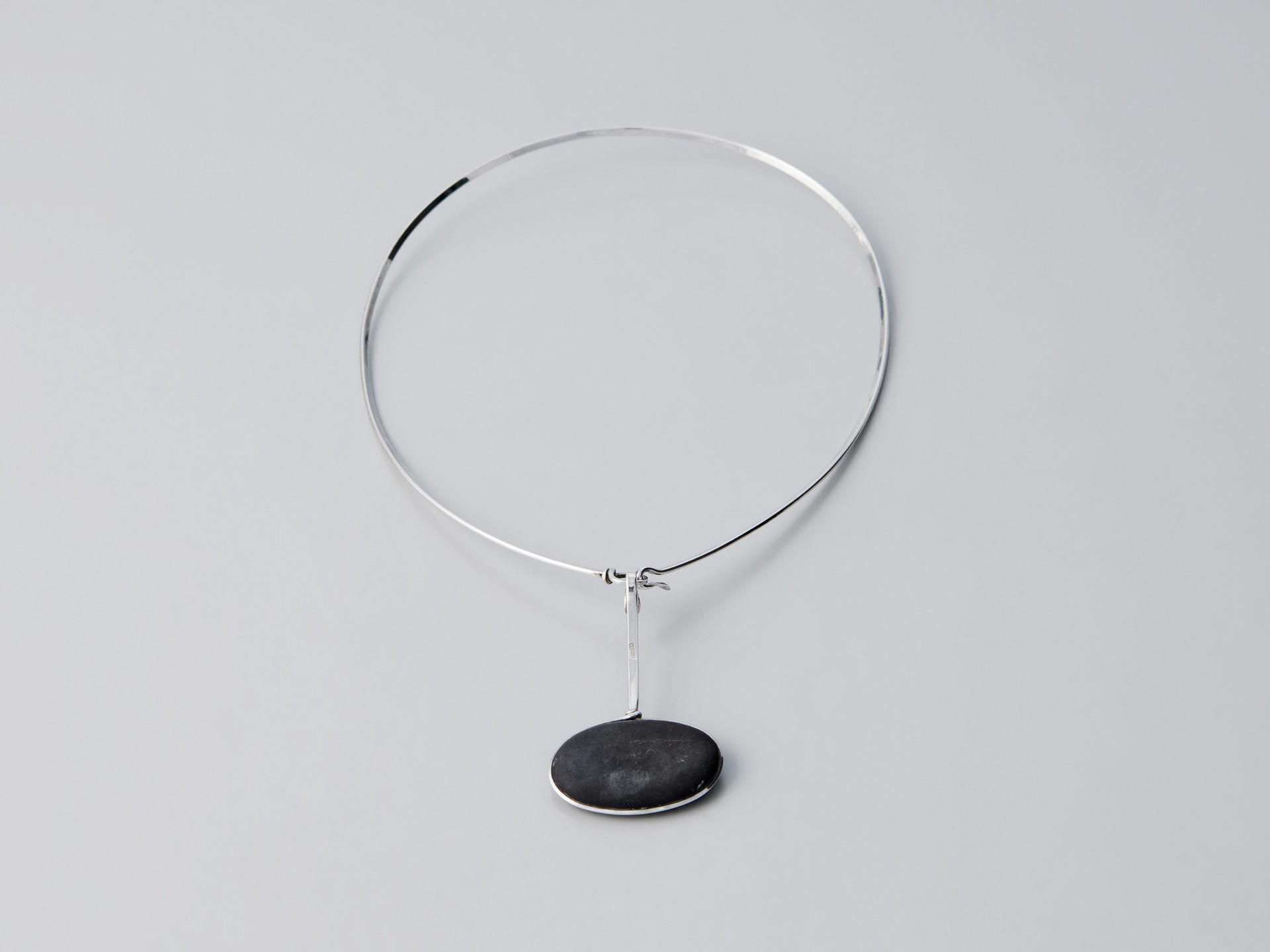 Necklace image 4