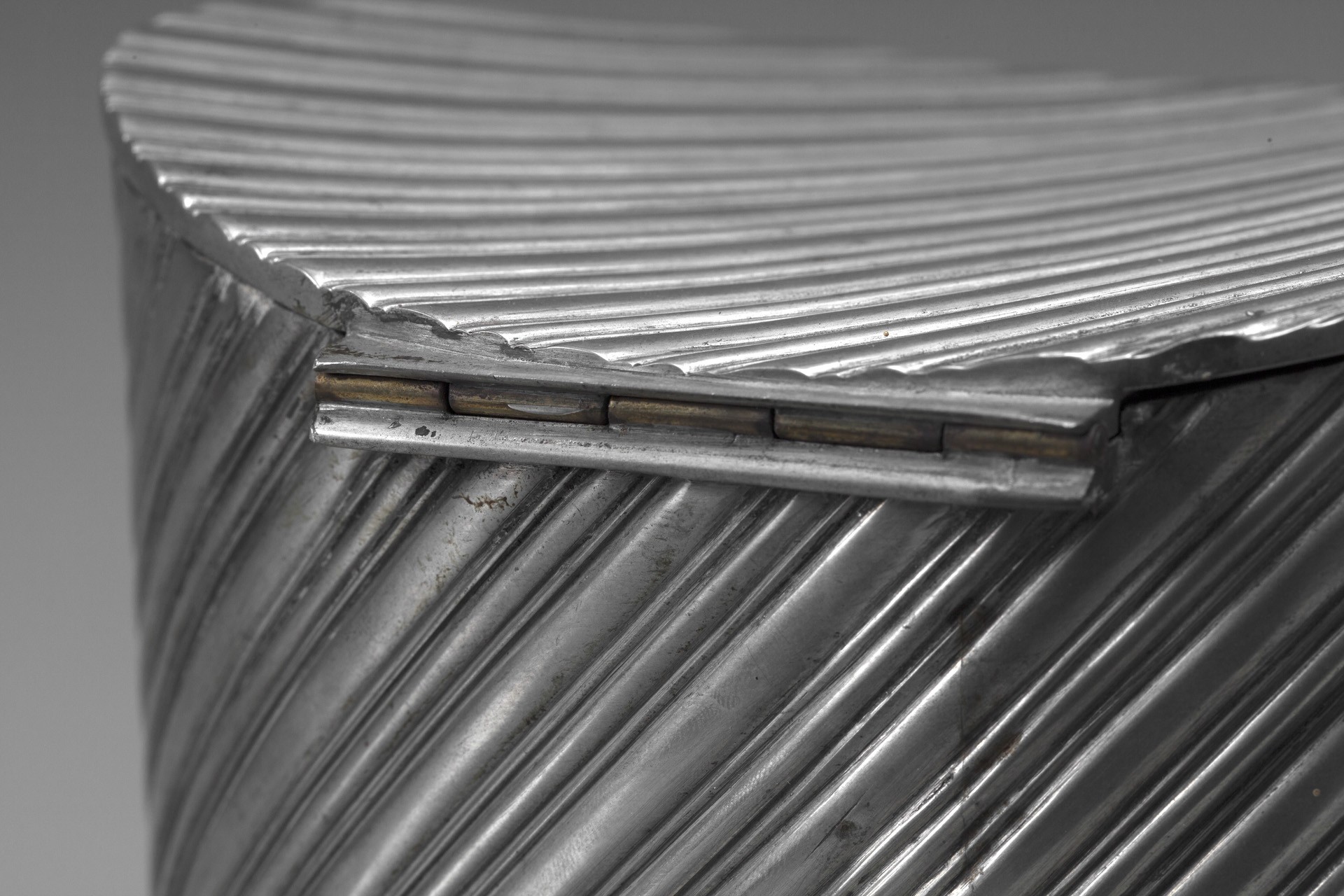 Pewter Jar image 3