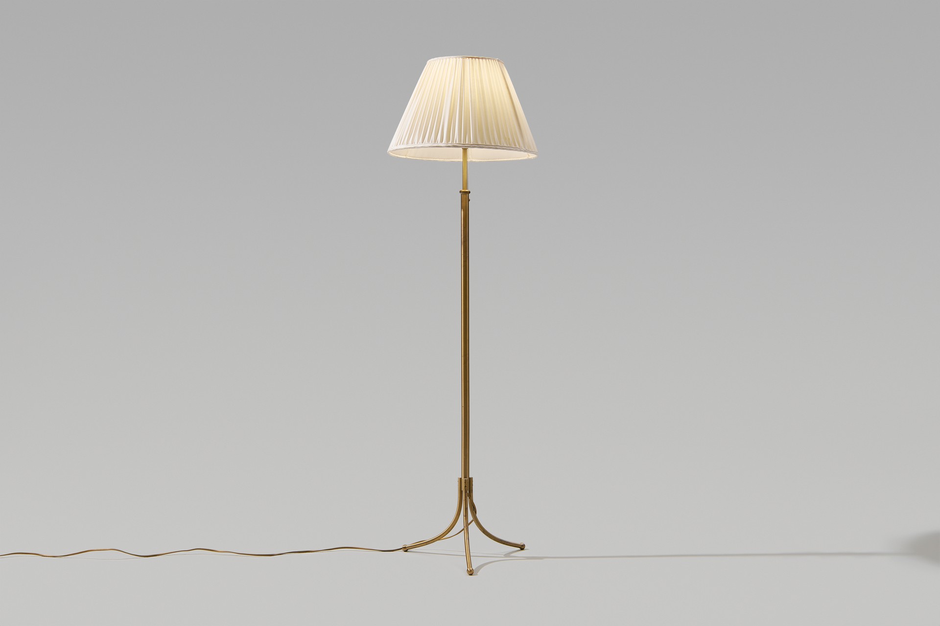 Pair of Floor Lamps image 2