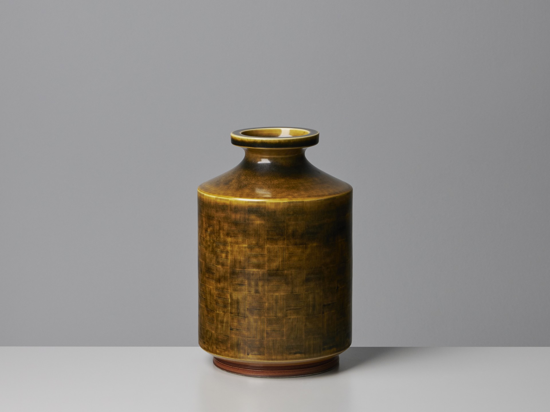 Vase image 3