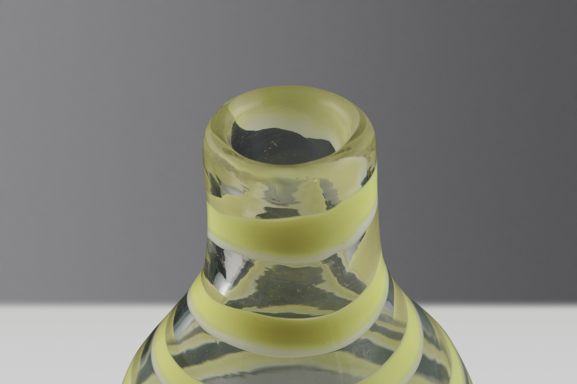 A Fasce Spirale Vase image 3