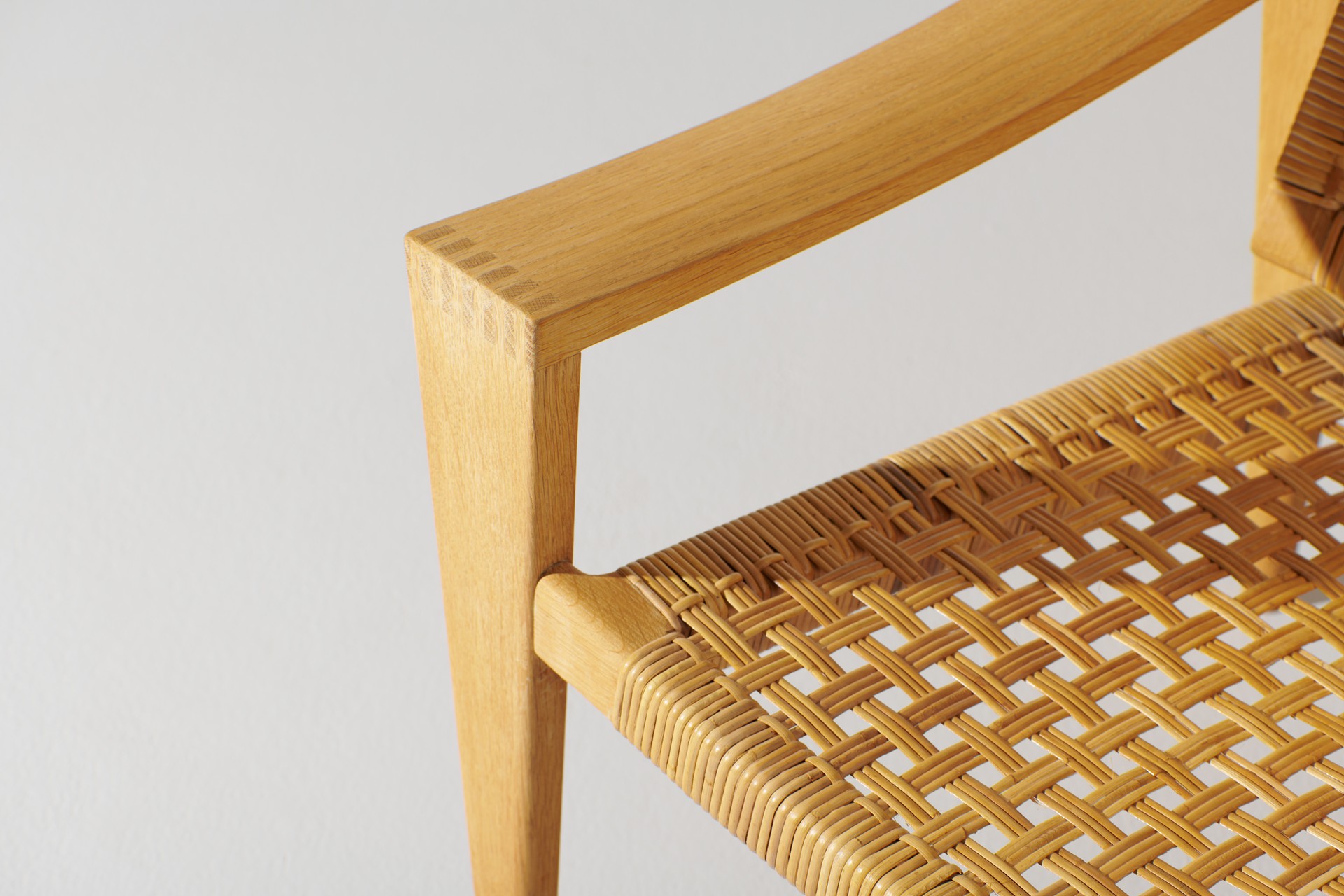 Rare Pair of 'Buck' Lounge Chairs image 5