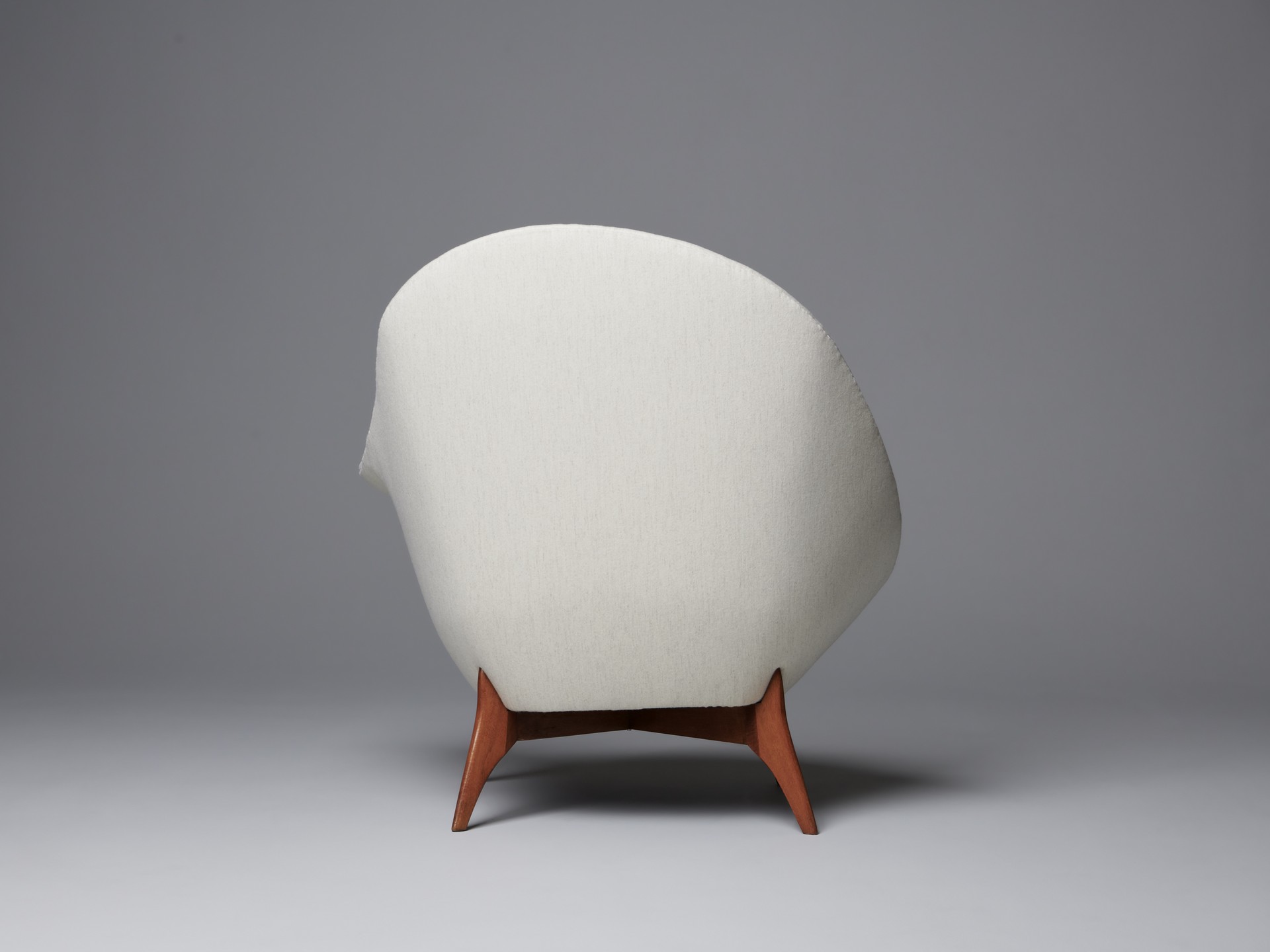 Armchair image 4
