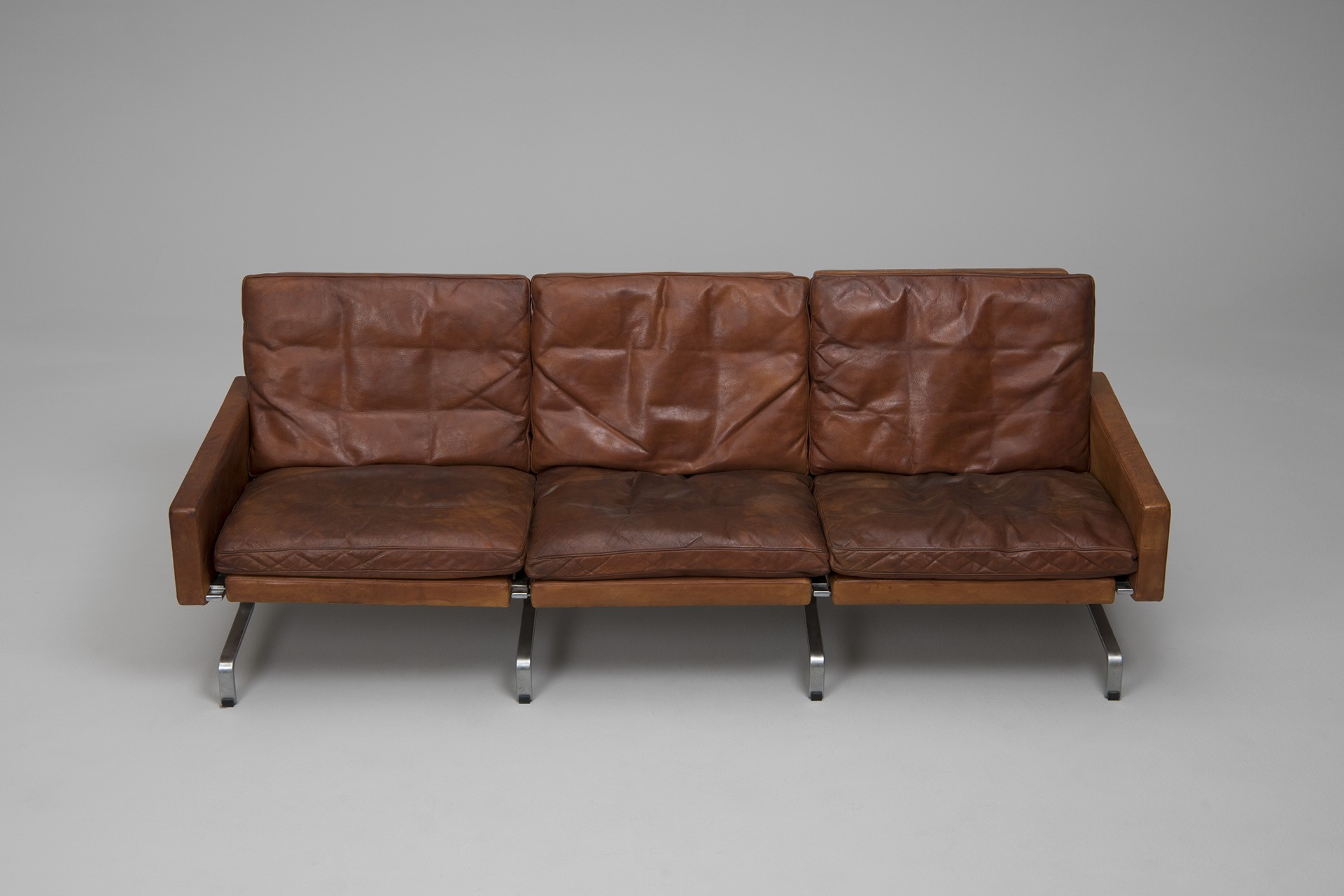 PK 31/3 Three Seater Sofa image 3