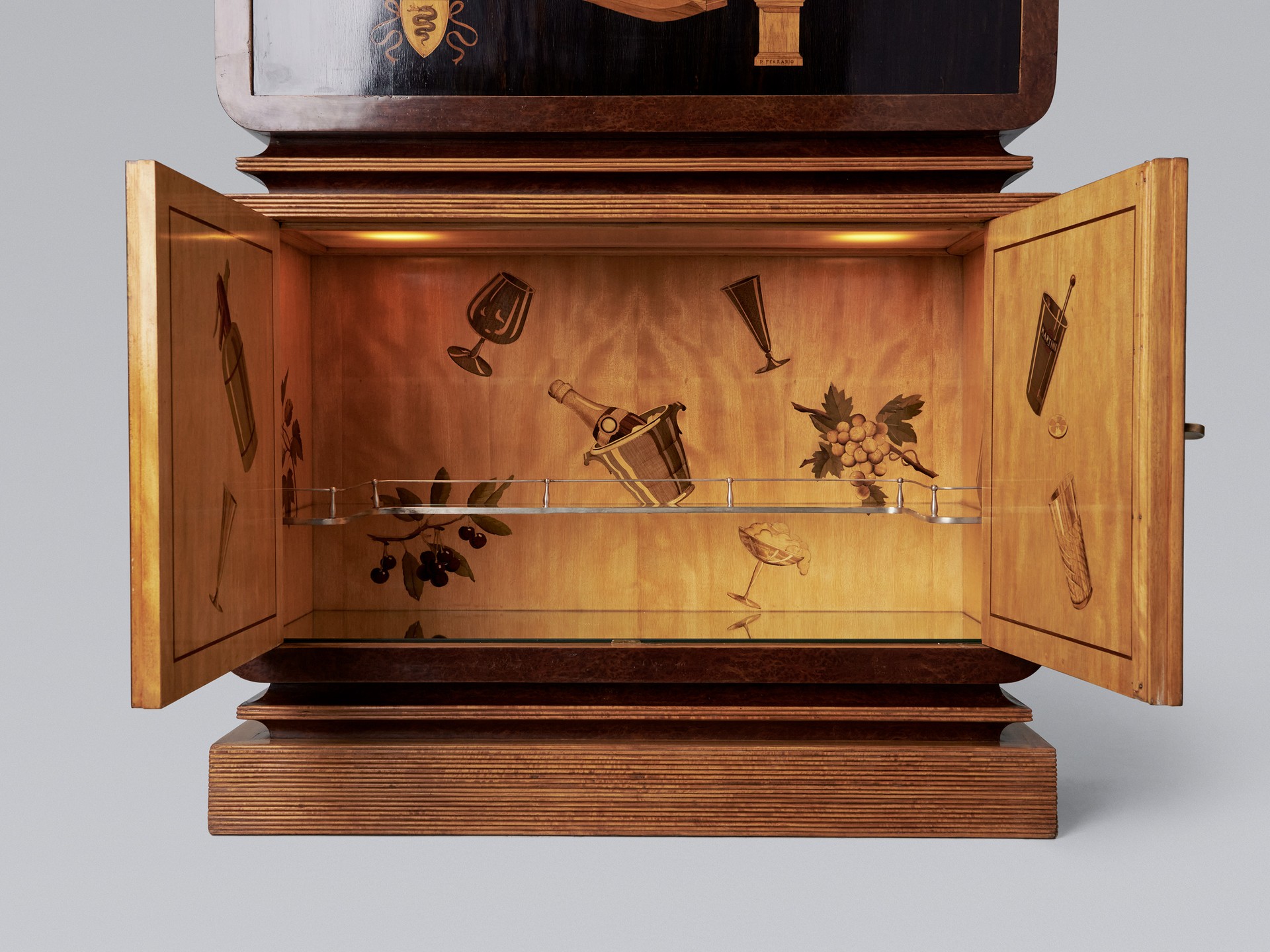 Bar Cabinet image 22