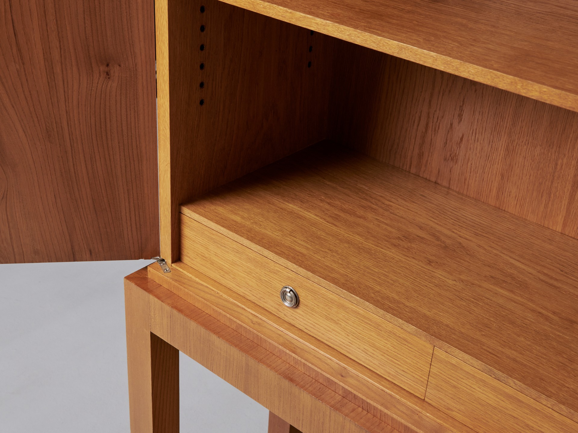 Swedish Cabinet image 9