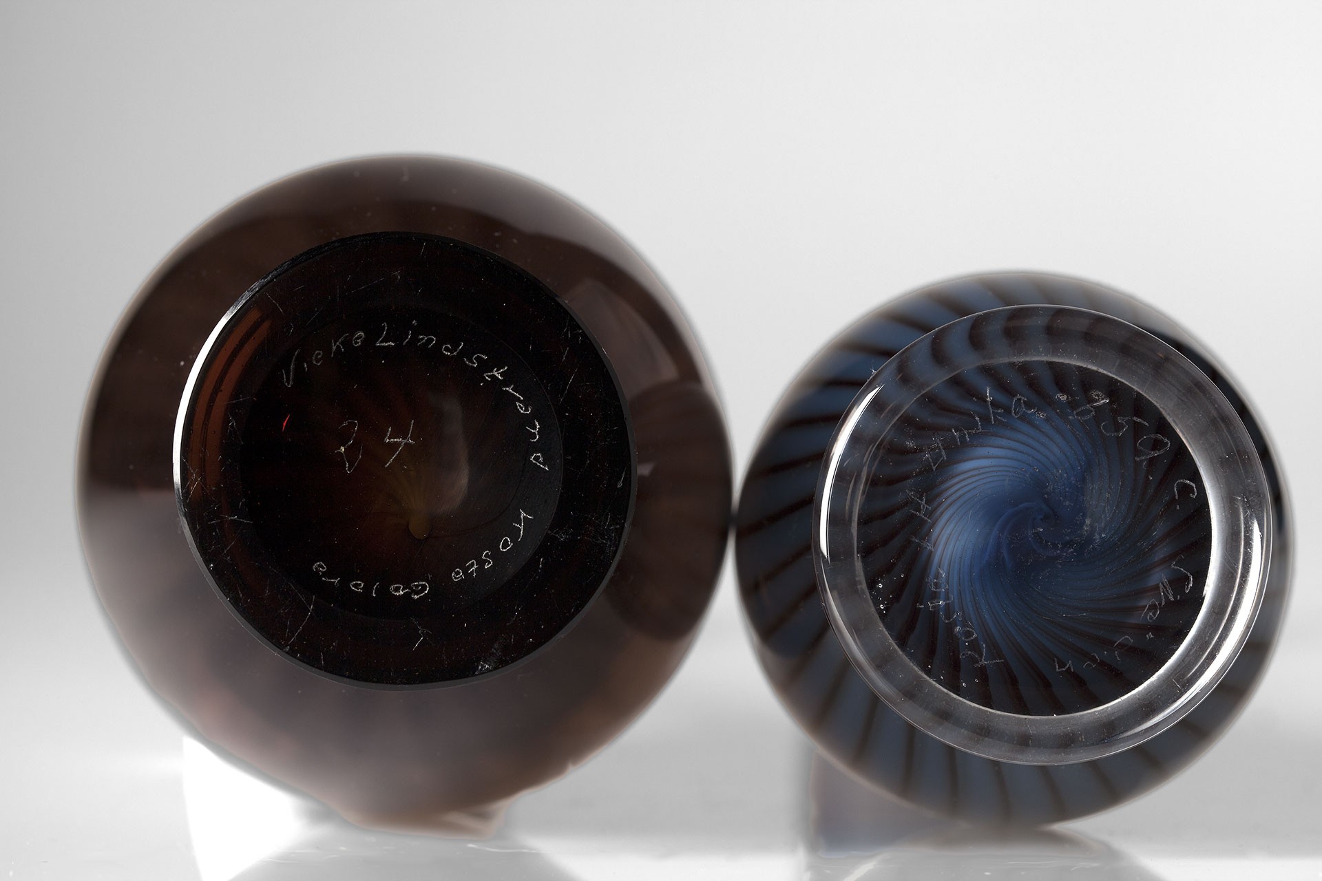 Two 'Colora' Vases image 2