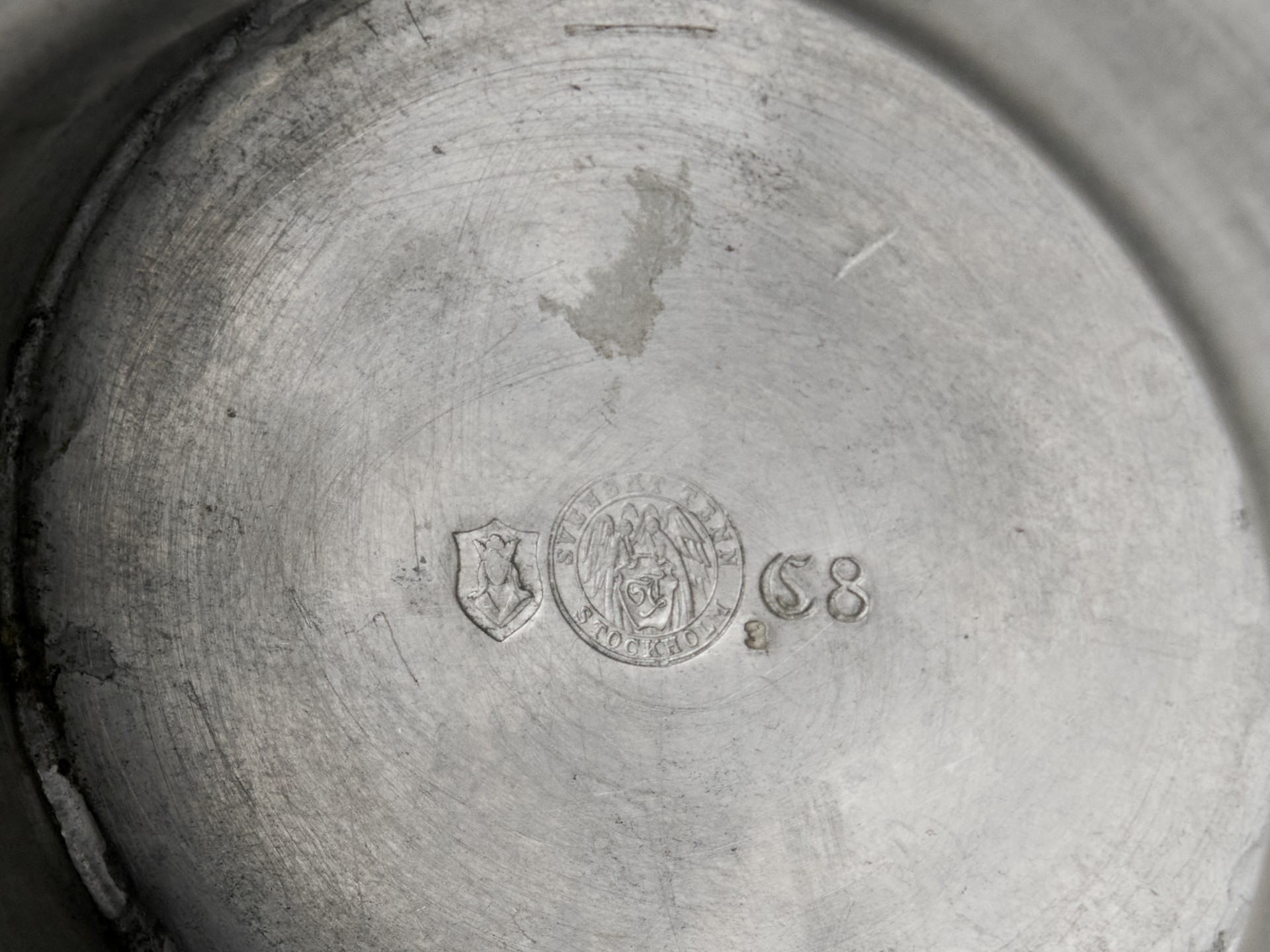 Vase image 6
