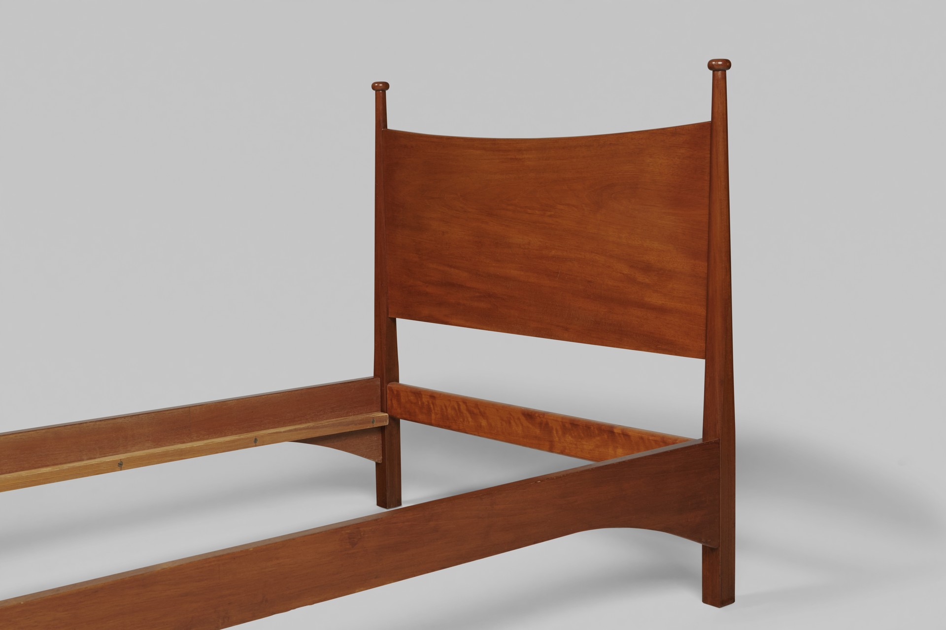 Pair of Beds image 3